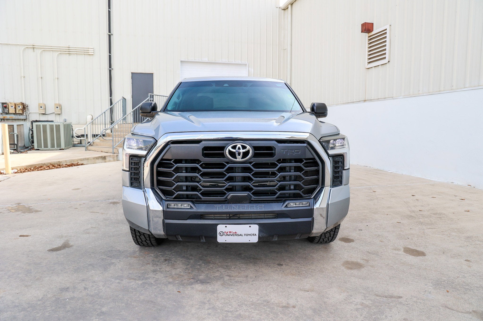 2022 Toyota TUNDRA 4X2 SR5