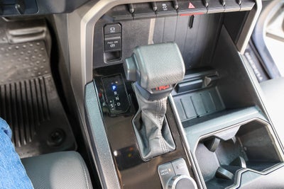 2022 Toyota TUNDRA 4X2 SR5