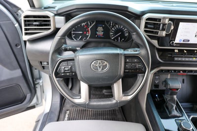 2022 Toyota TUNDRA 4X2 SR5