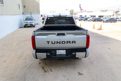 2022 Toyota TUNDRA 4X2 SR5