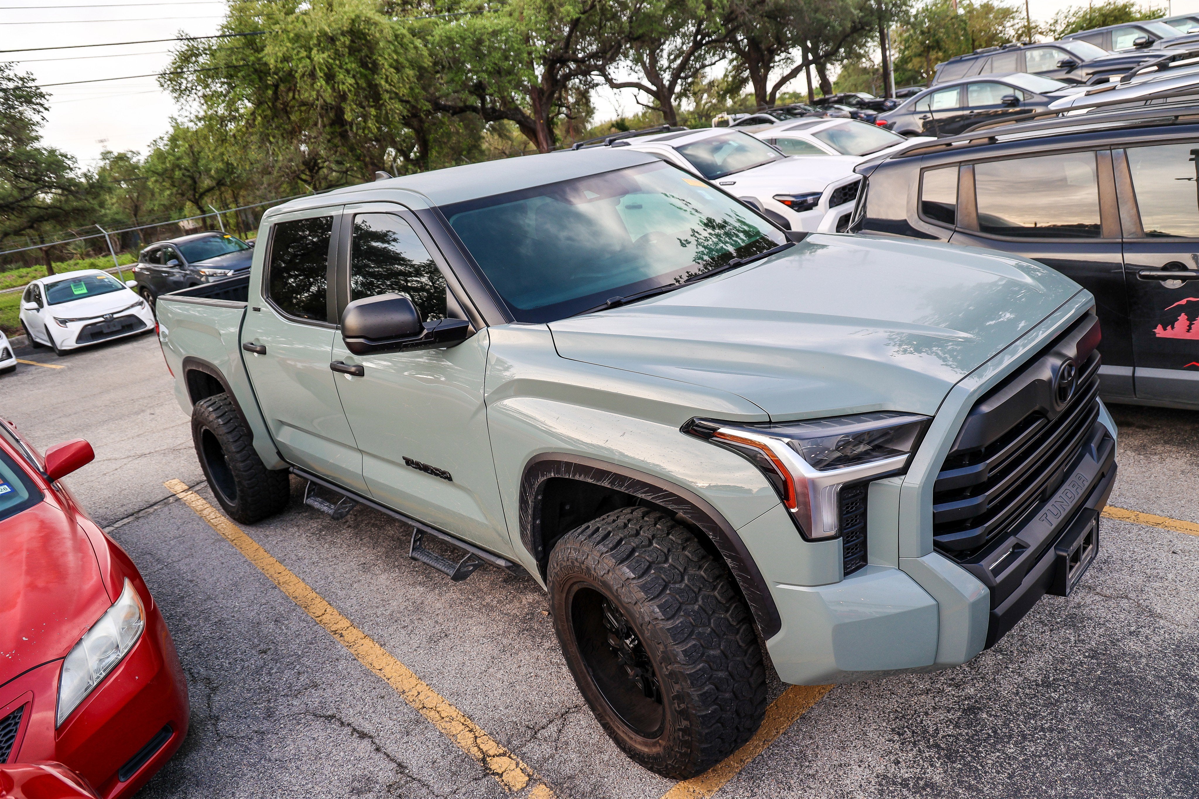 2024 Toyota Tundra 2WD SR5