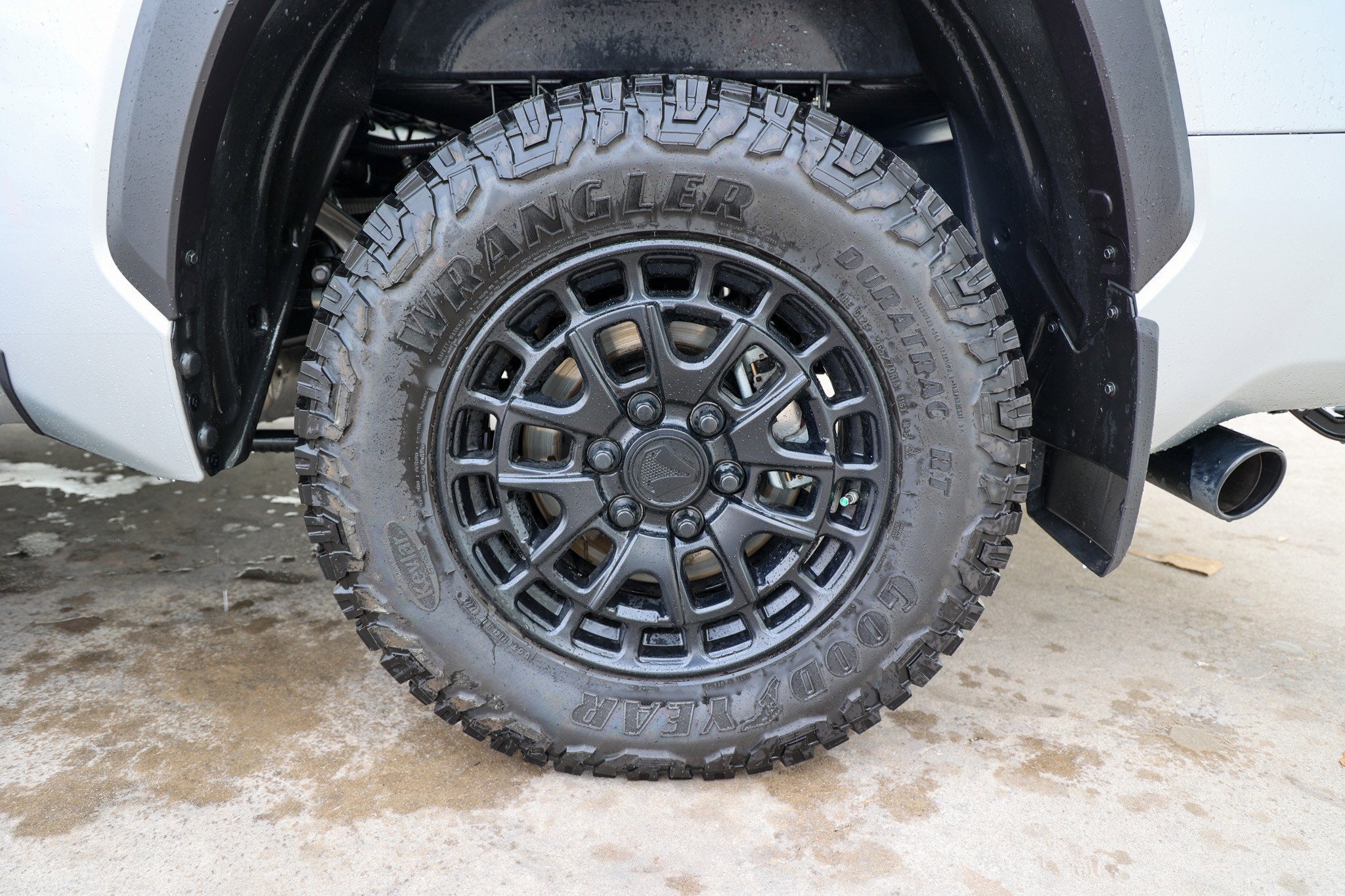 2026 Toyota TUNDRA 4X2 SR5