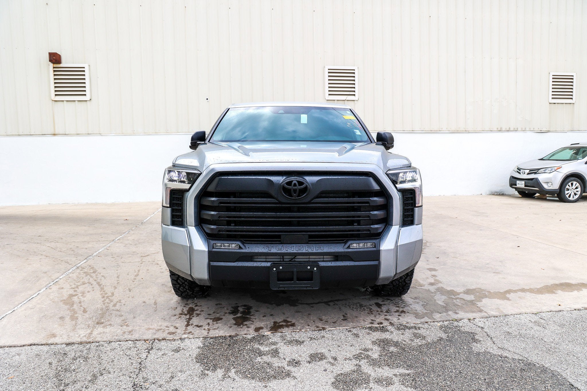 2026 Toyota TUNDRA 4X2 SR5