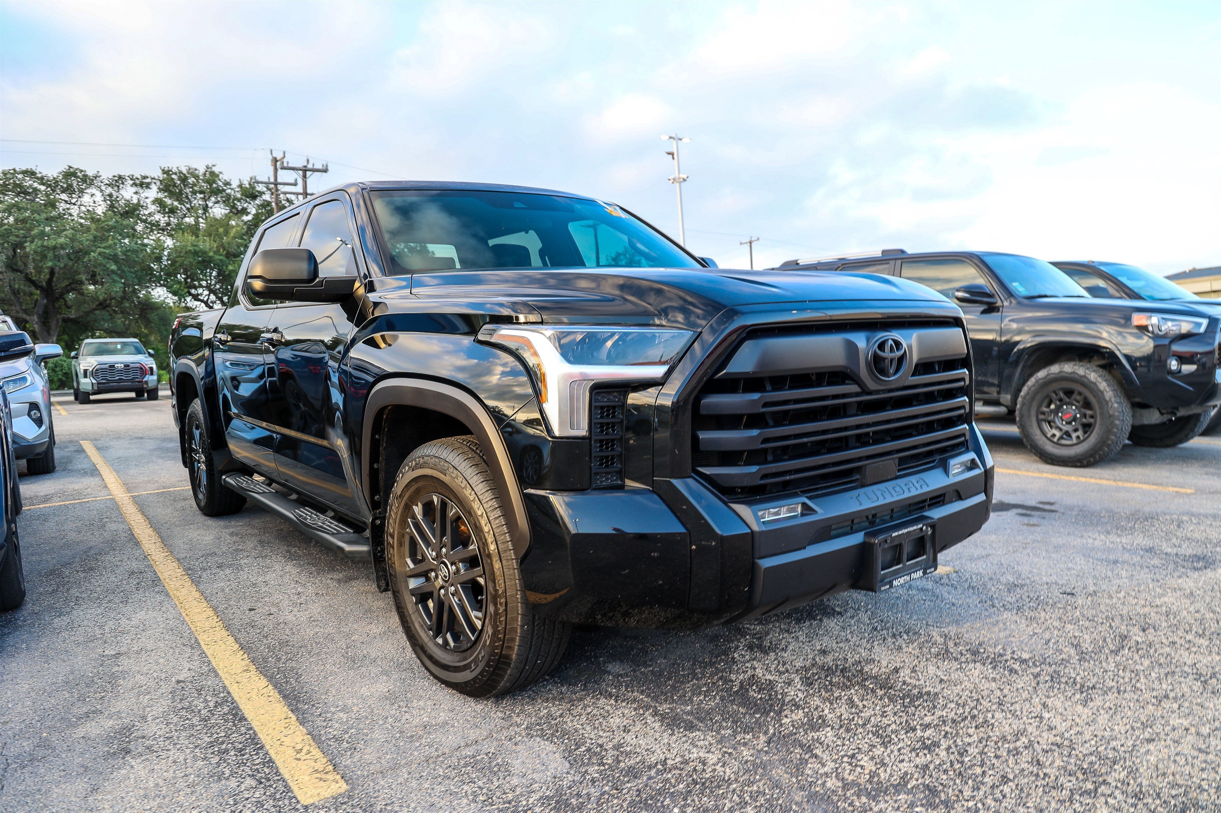 2025 Toyota Tundra SR5