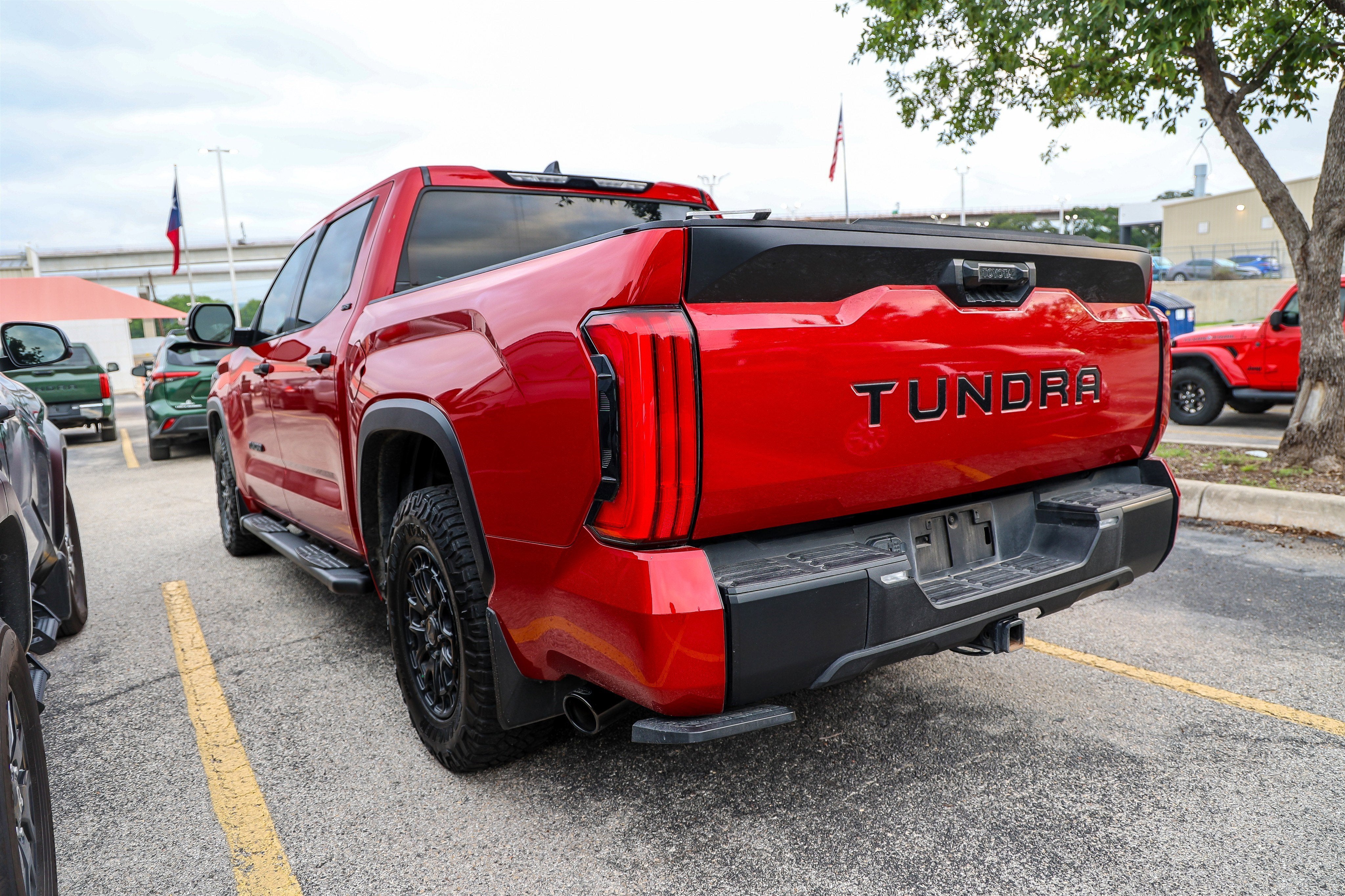 2025 Toyota Tundra SR5