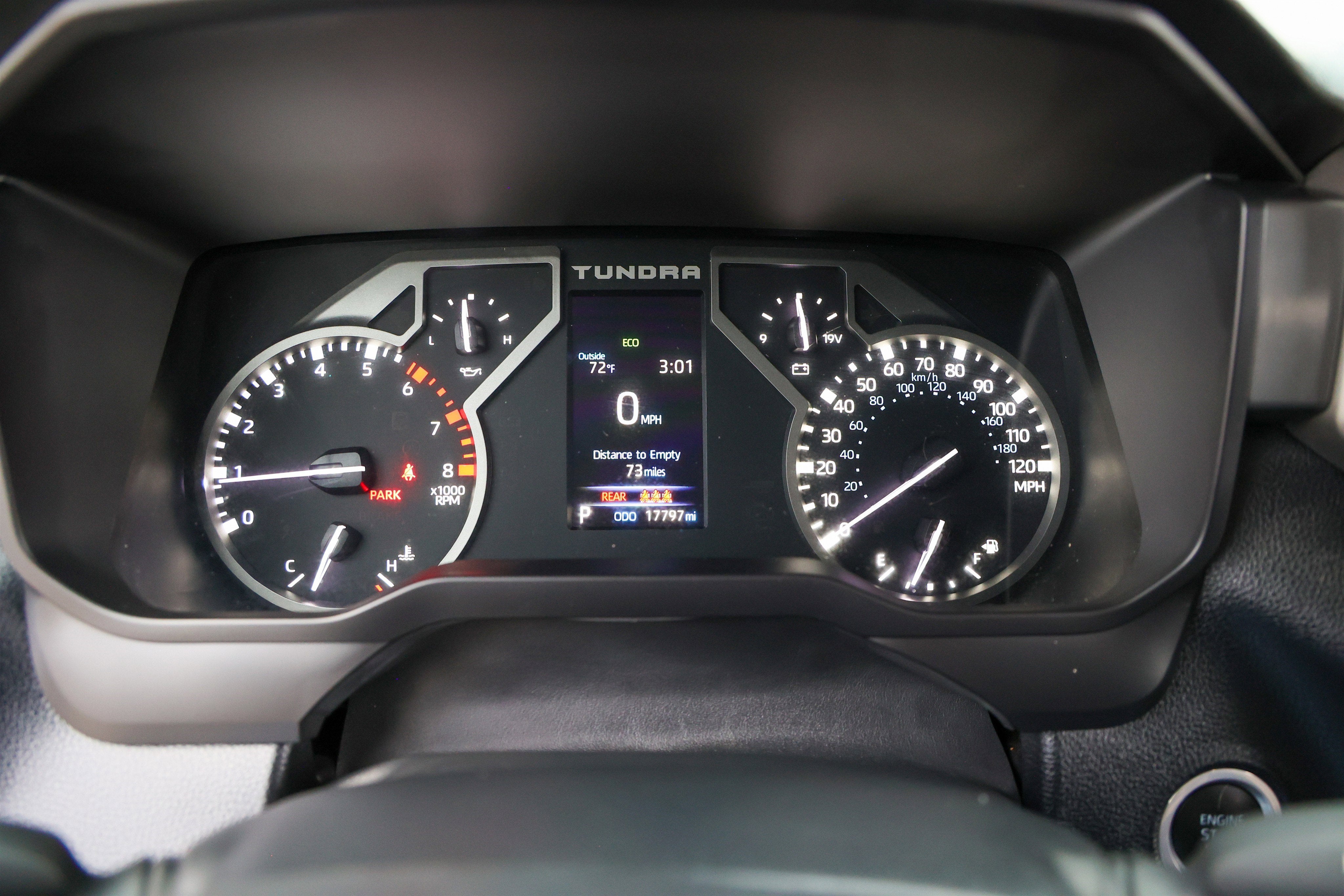 2024 Toyota TUNDRA 4X2 SR5