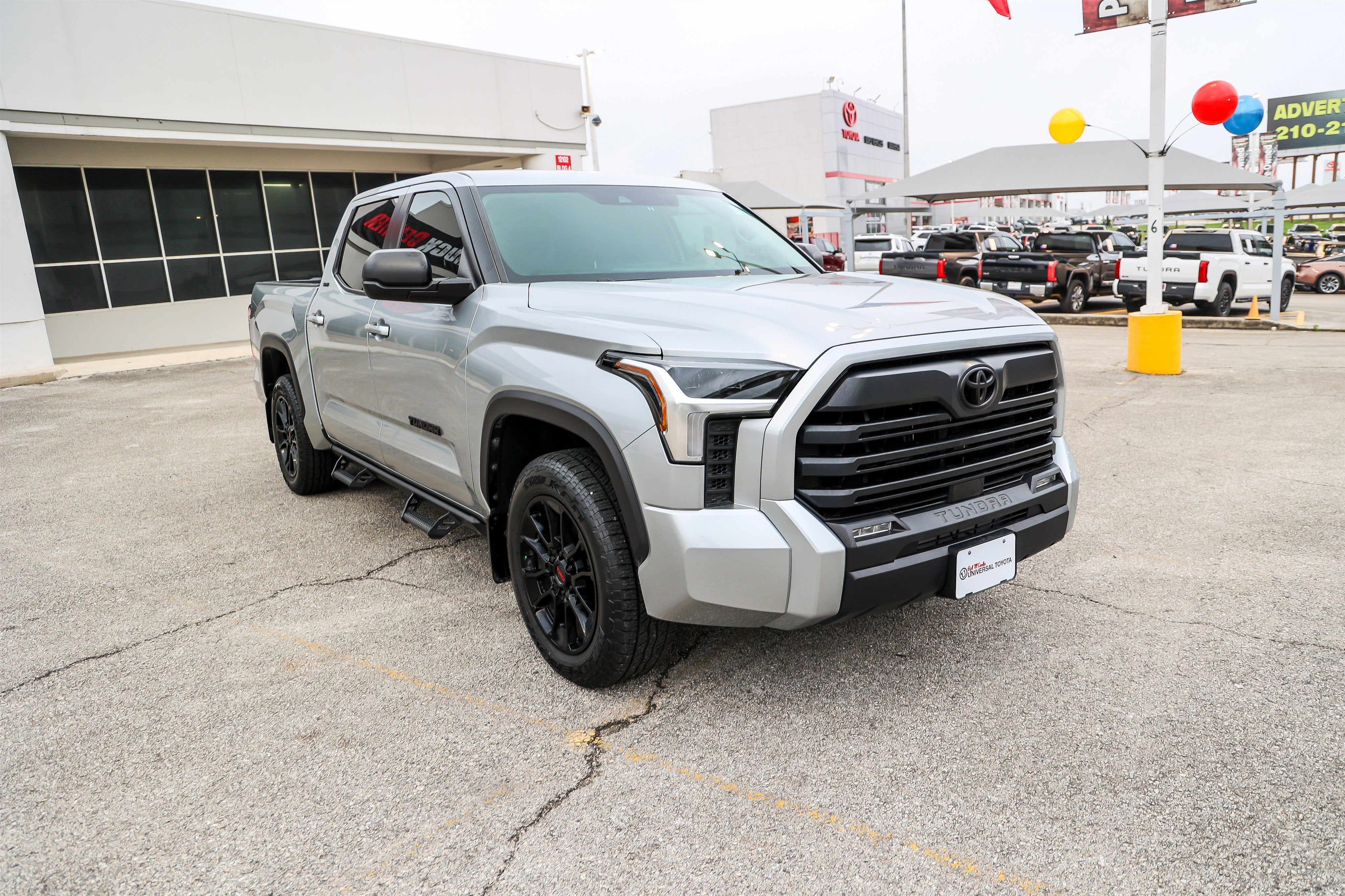 2024 Toyota TUNDRA 4X2 SR5