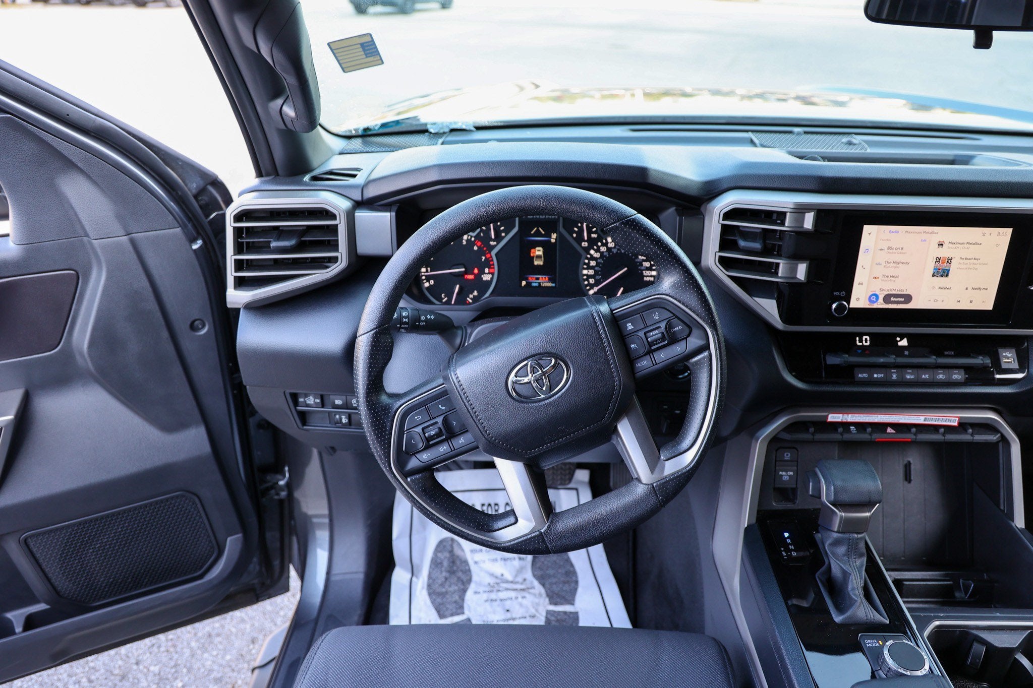2025 Toyota Tundra SR5