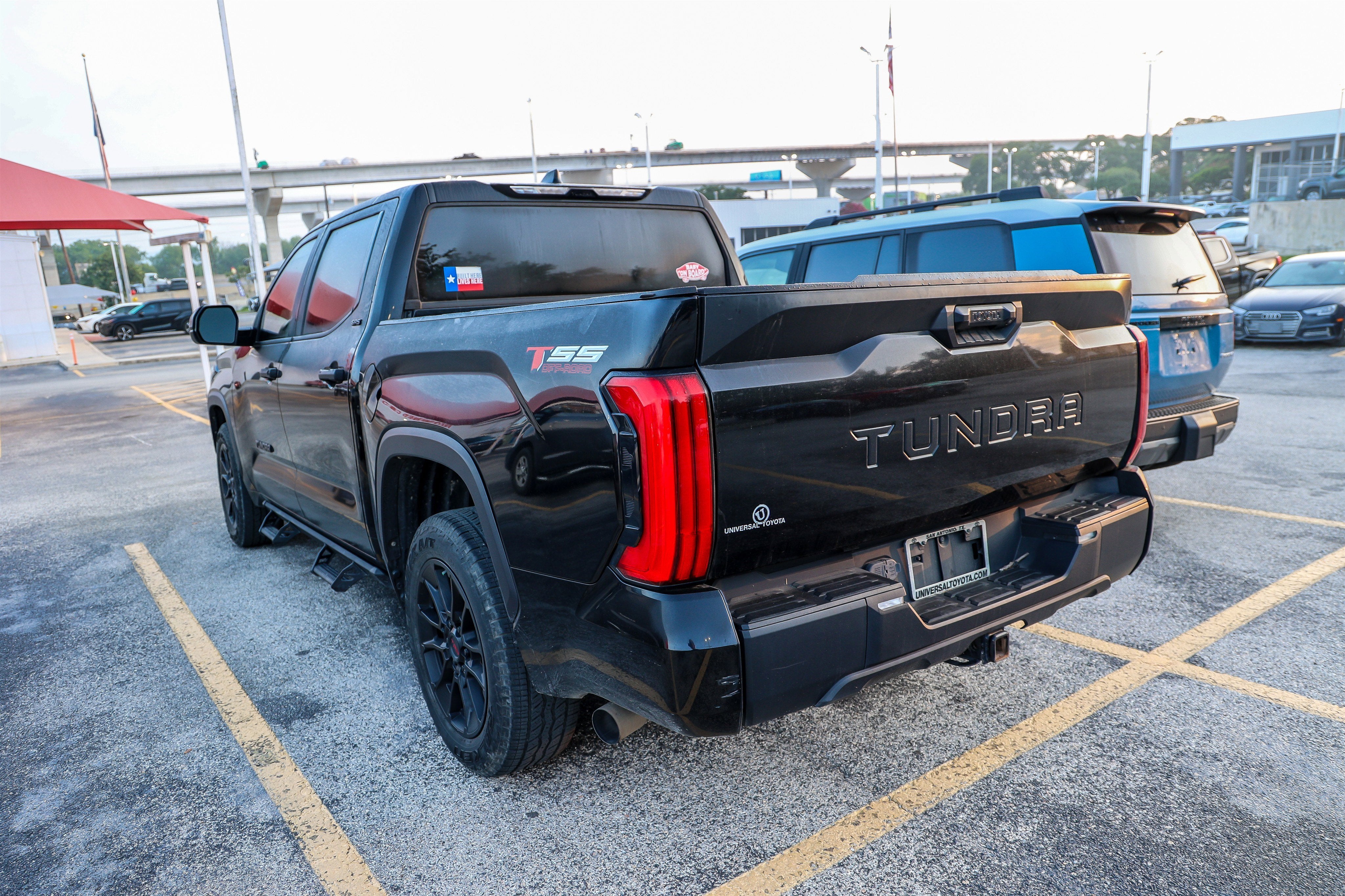 2022 Toyota Tundra SR5