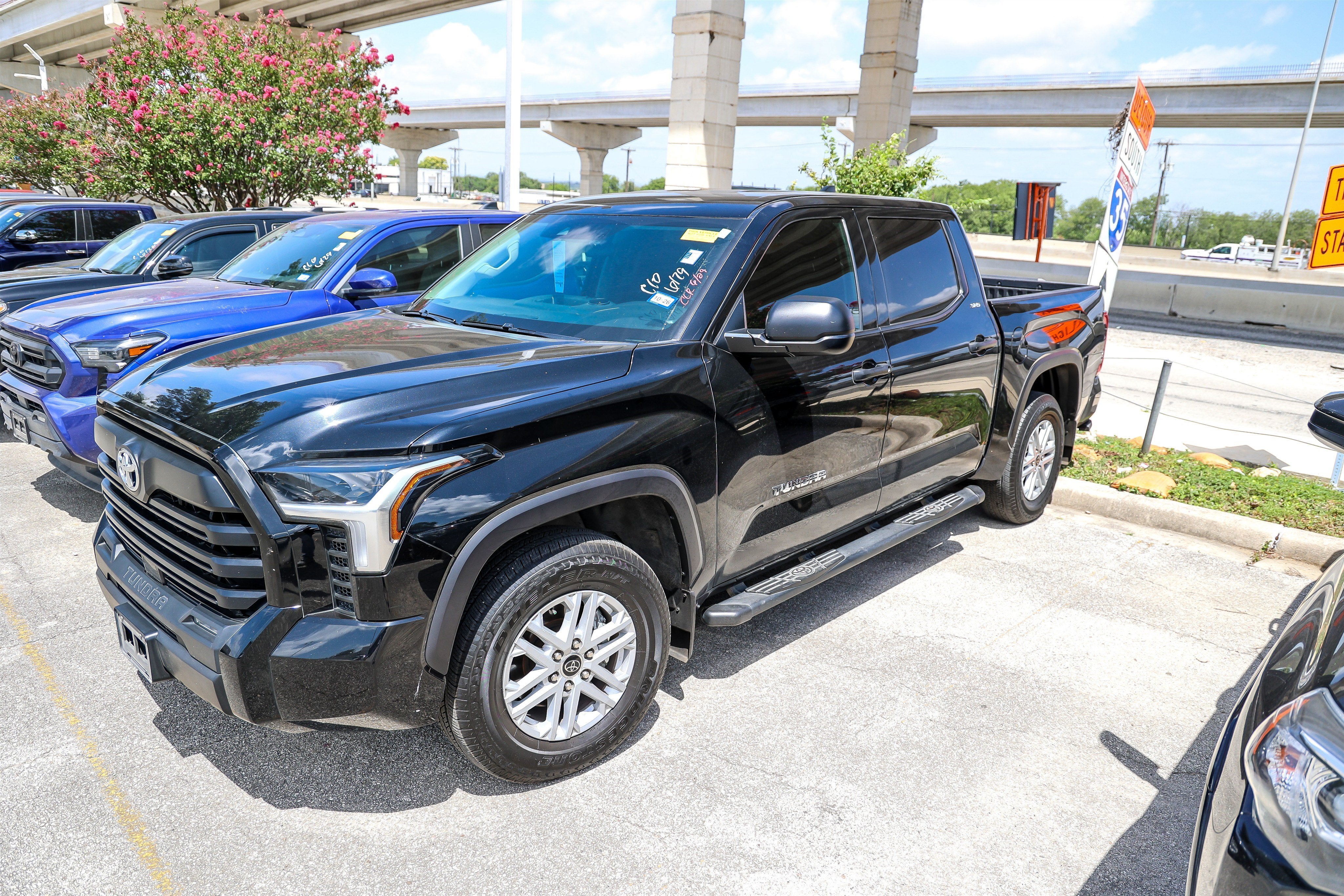 2024 Toyota Tundra 2WD SR5