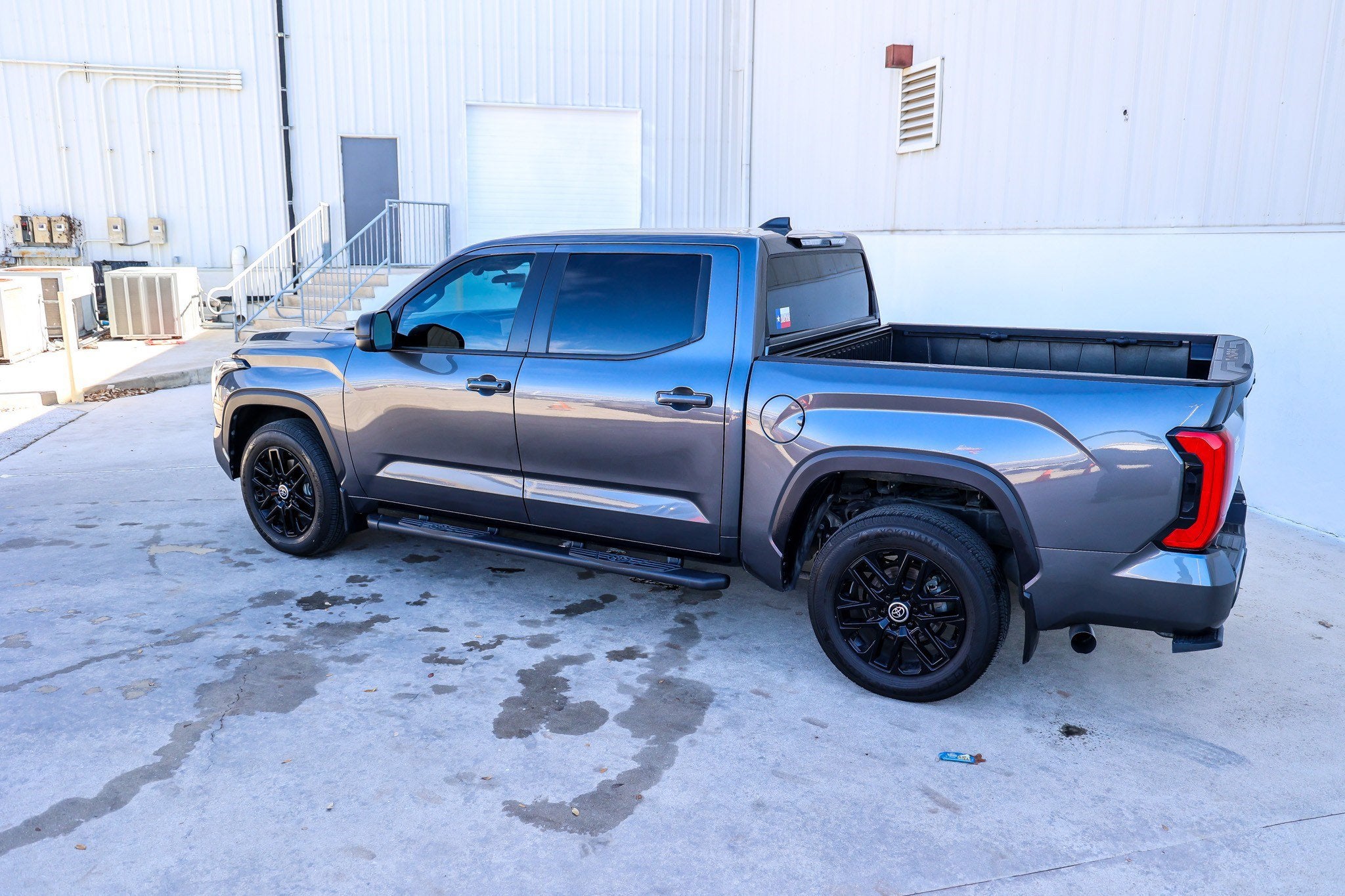 2024 Toyota TUNDRA 4X2 SR5