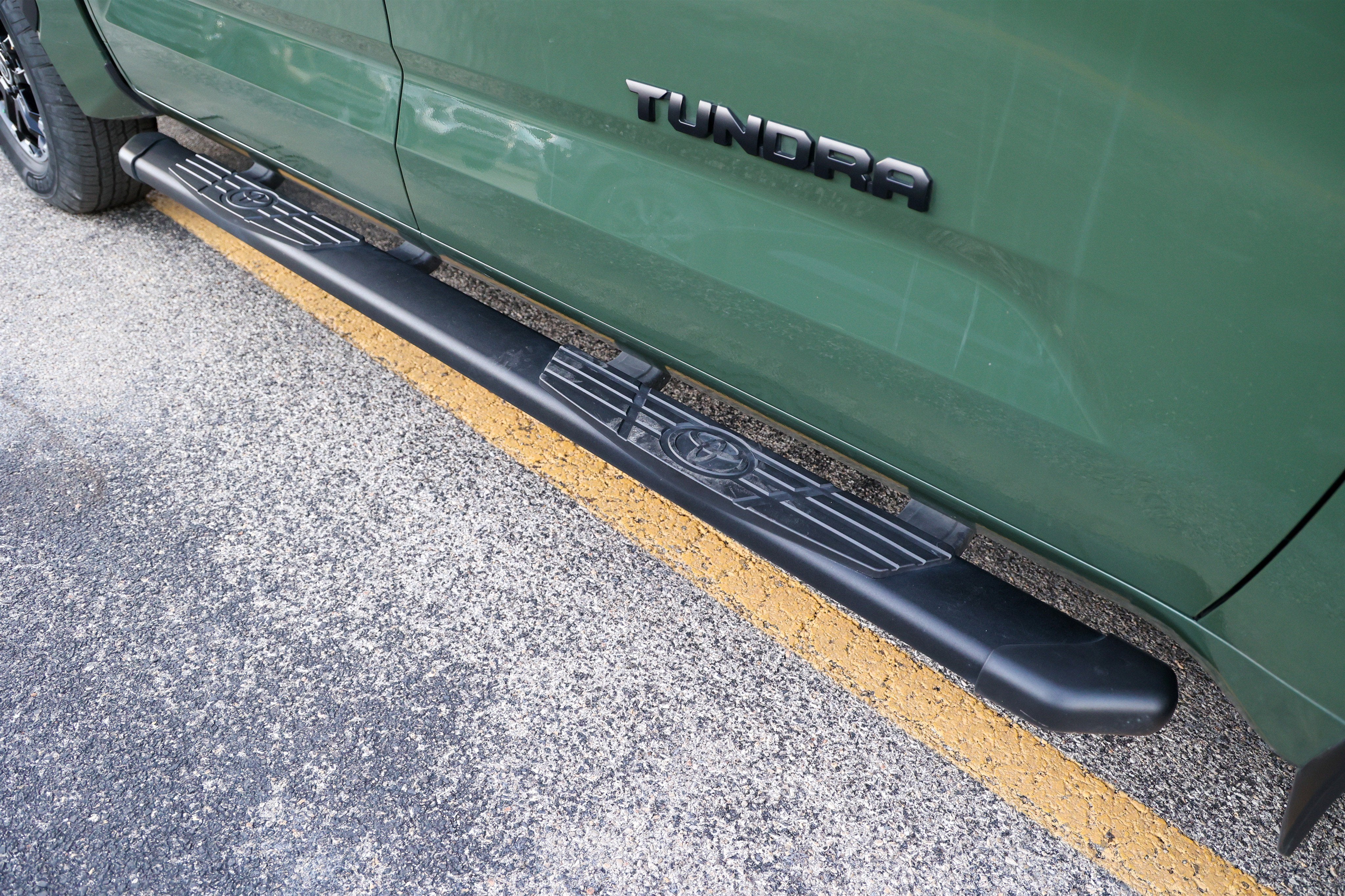 2023 Toyota TUNDRA 4X2 SR5