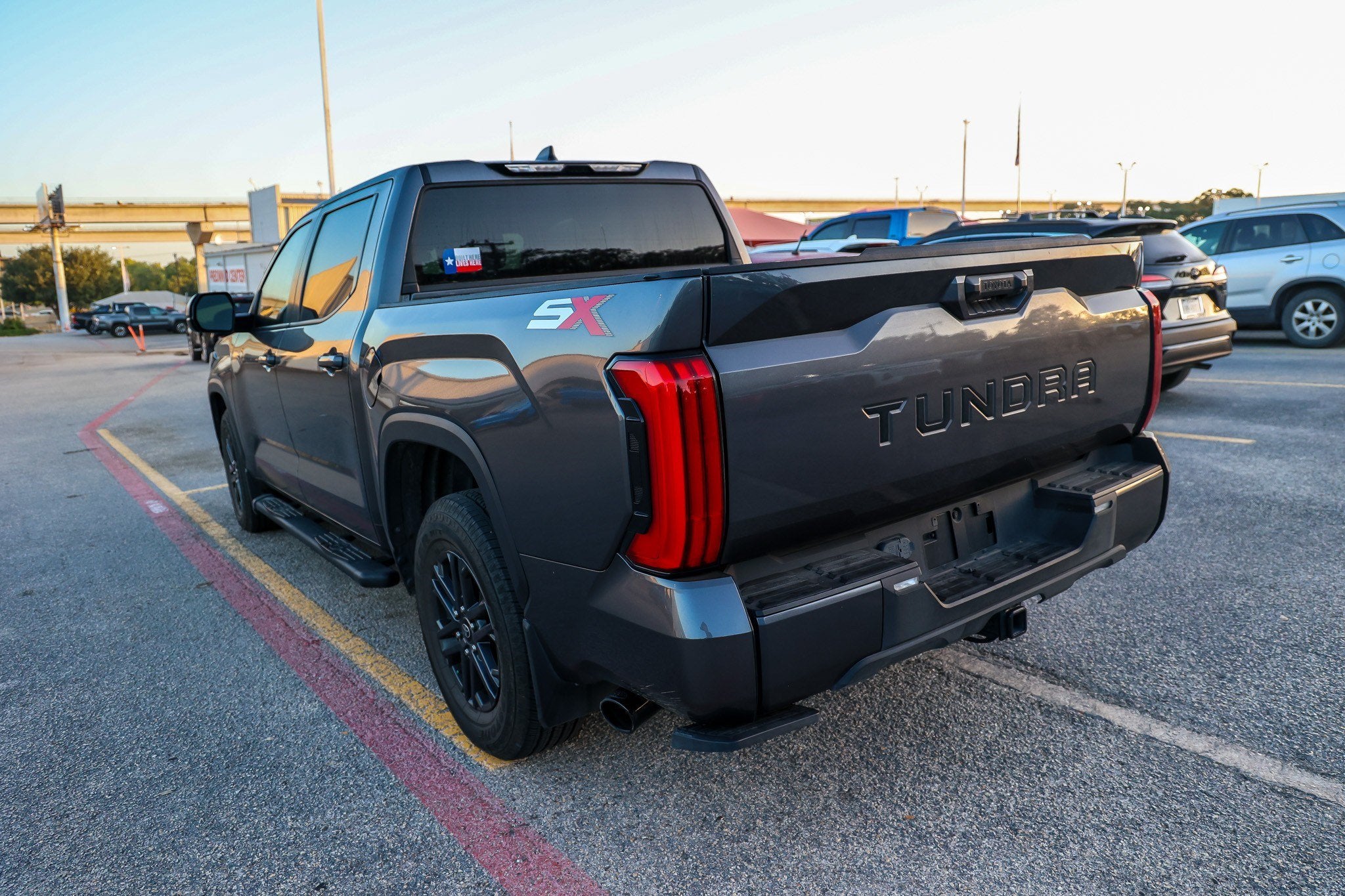 2025 Toyota Tundra 2WD SR5