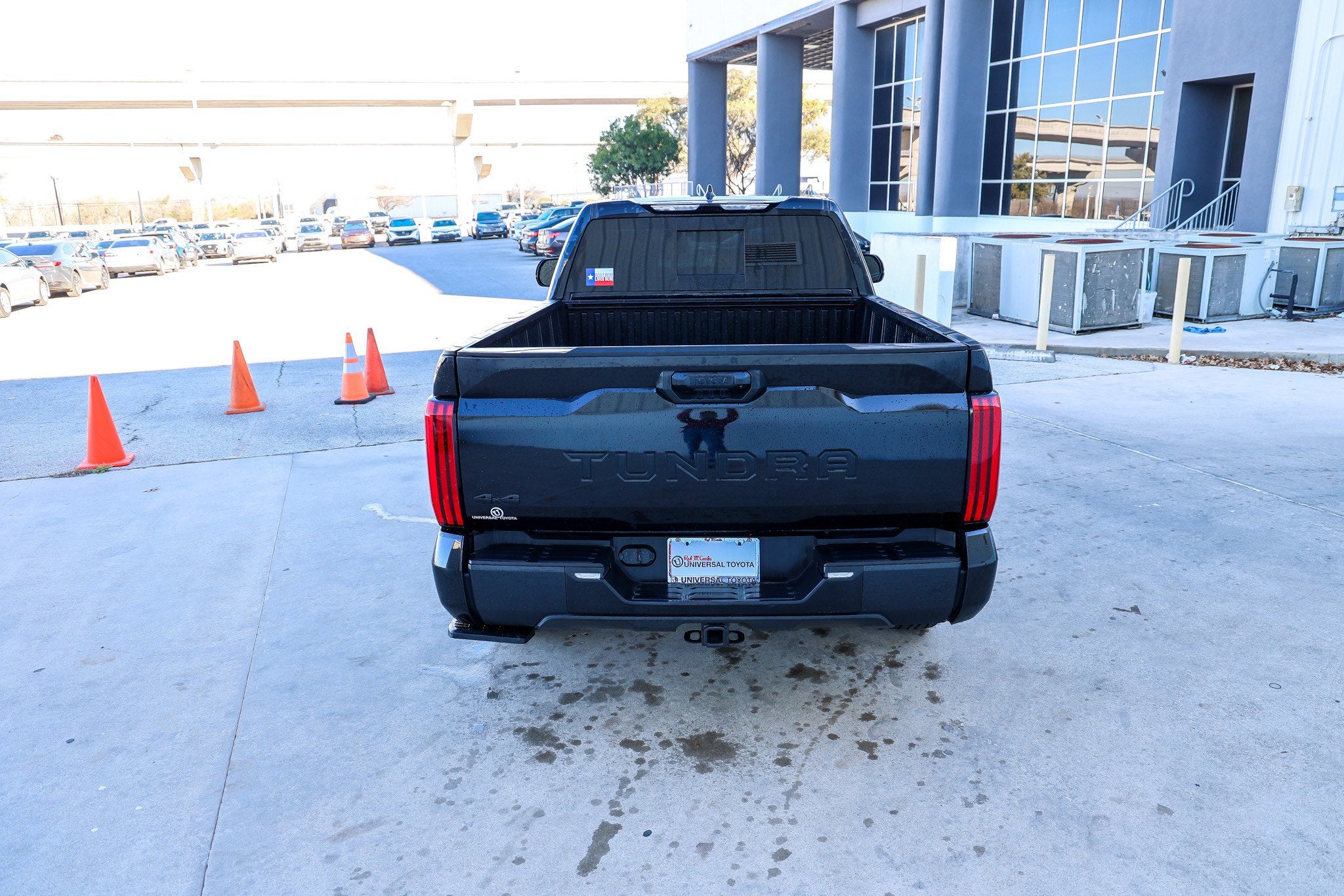 2023 Toyota TUNDRA 4X4 SR5