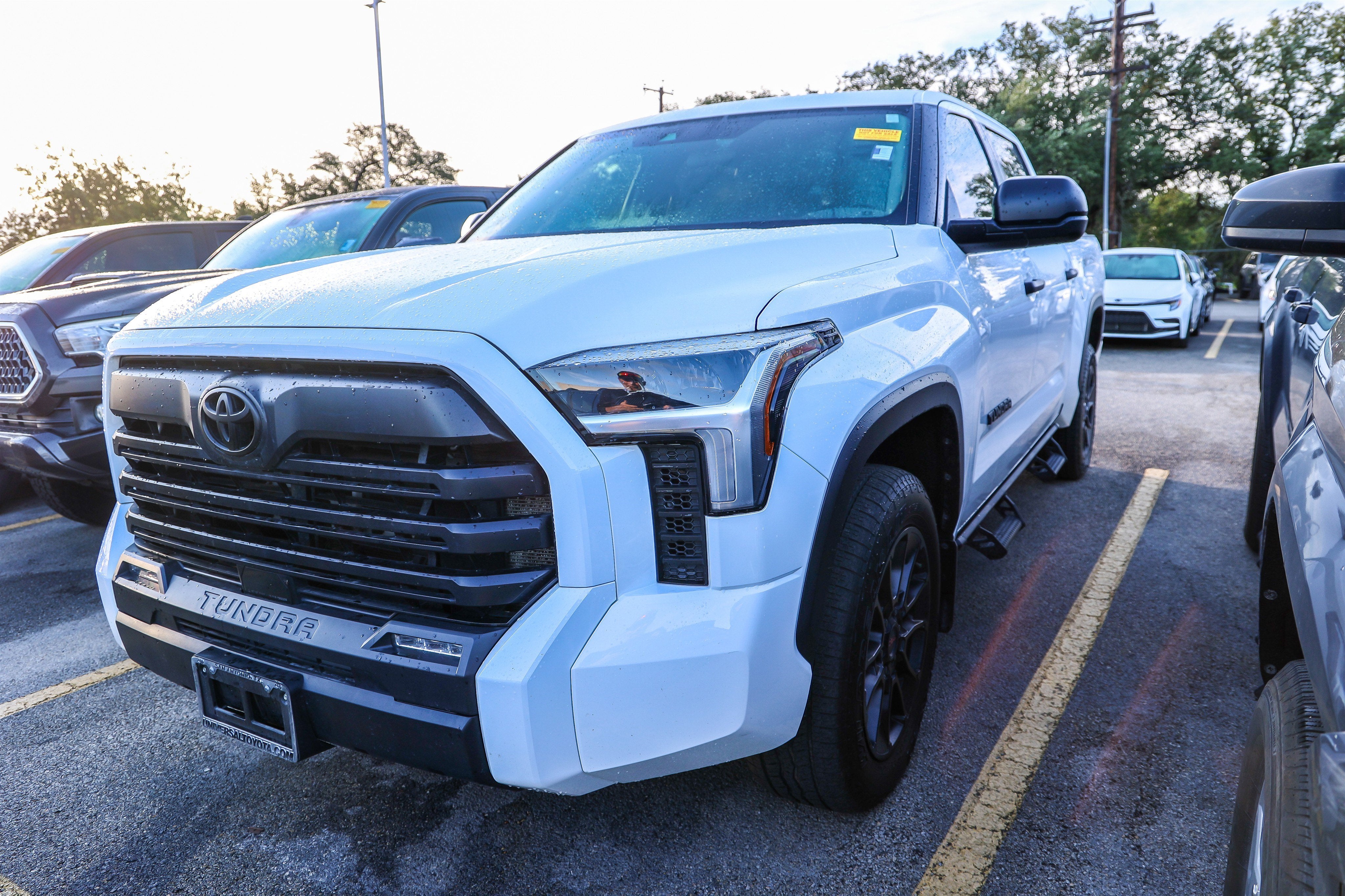 2025 Toyota Tundra 4WD SR5