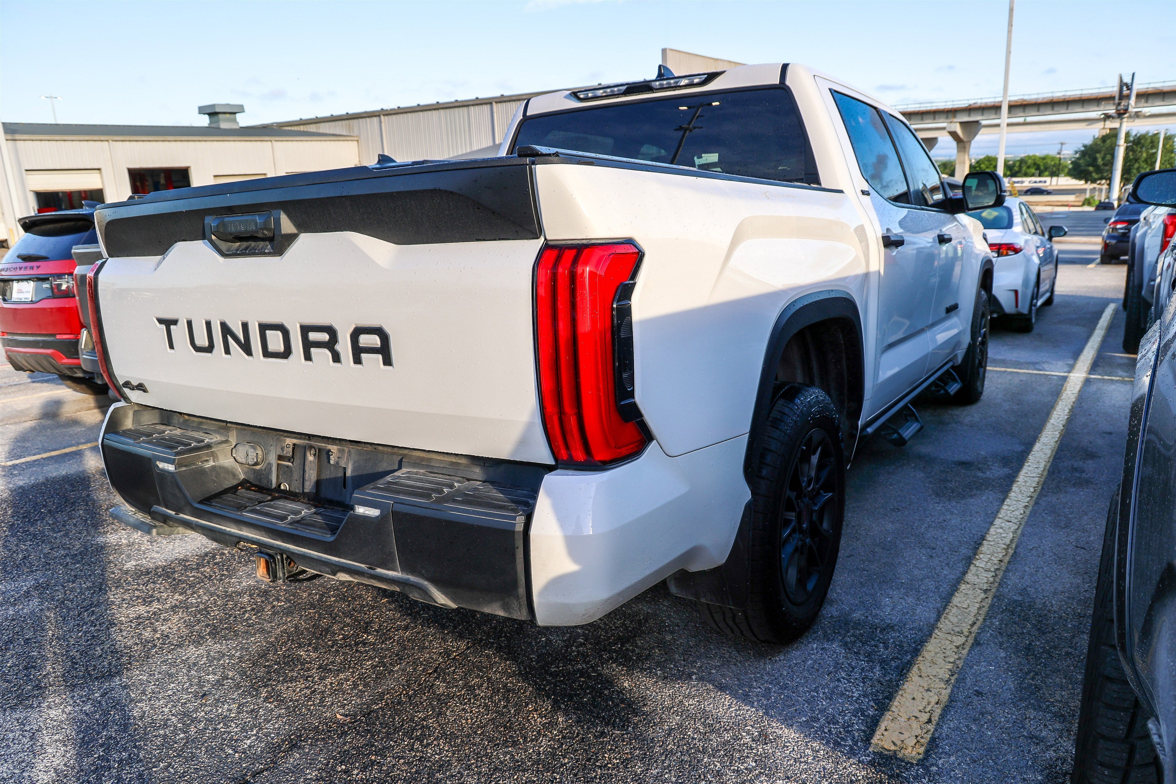 2025 Toyota Tundra 4WD SR5