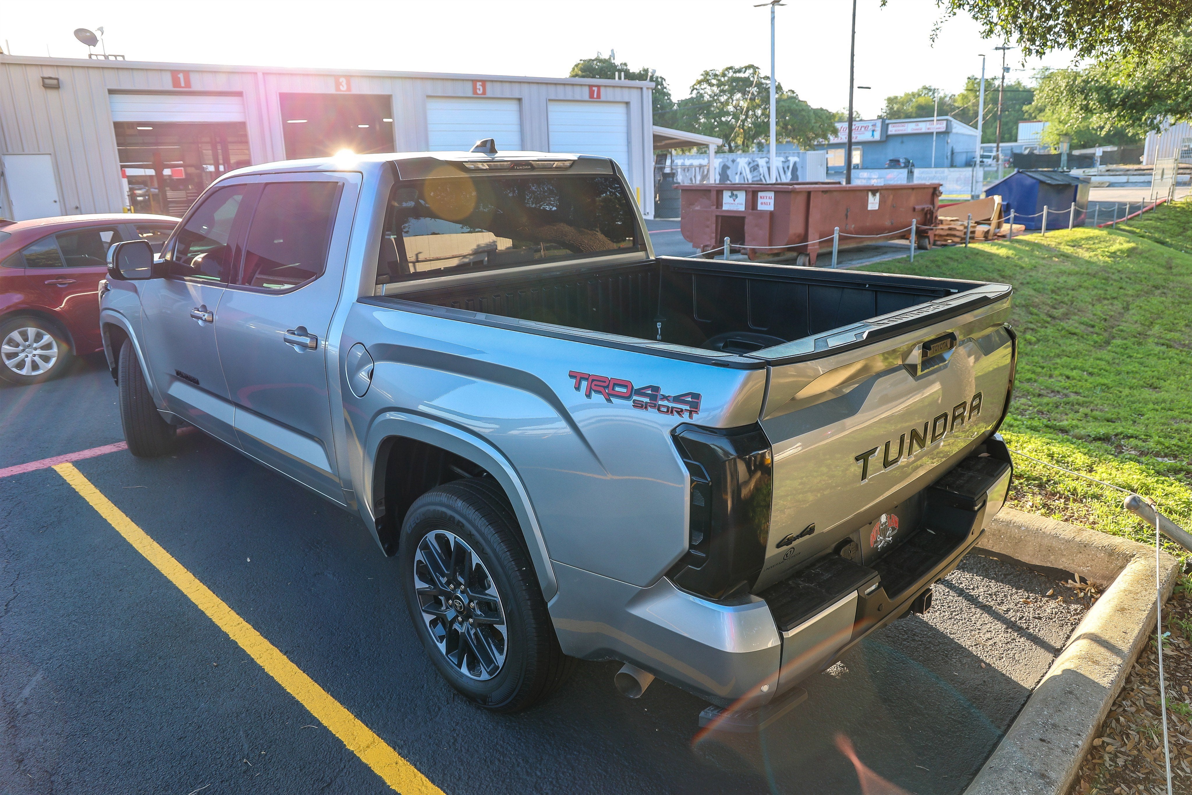 2023 Toyota TUNDRA 4X4 SR5