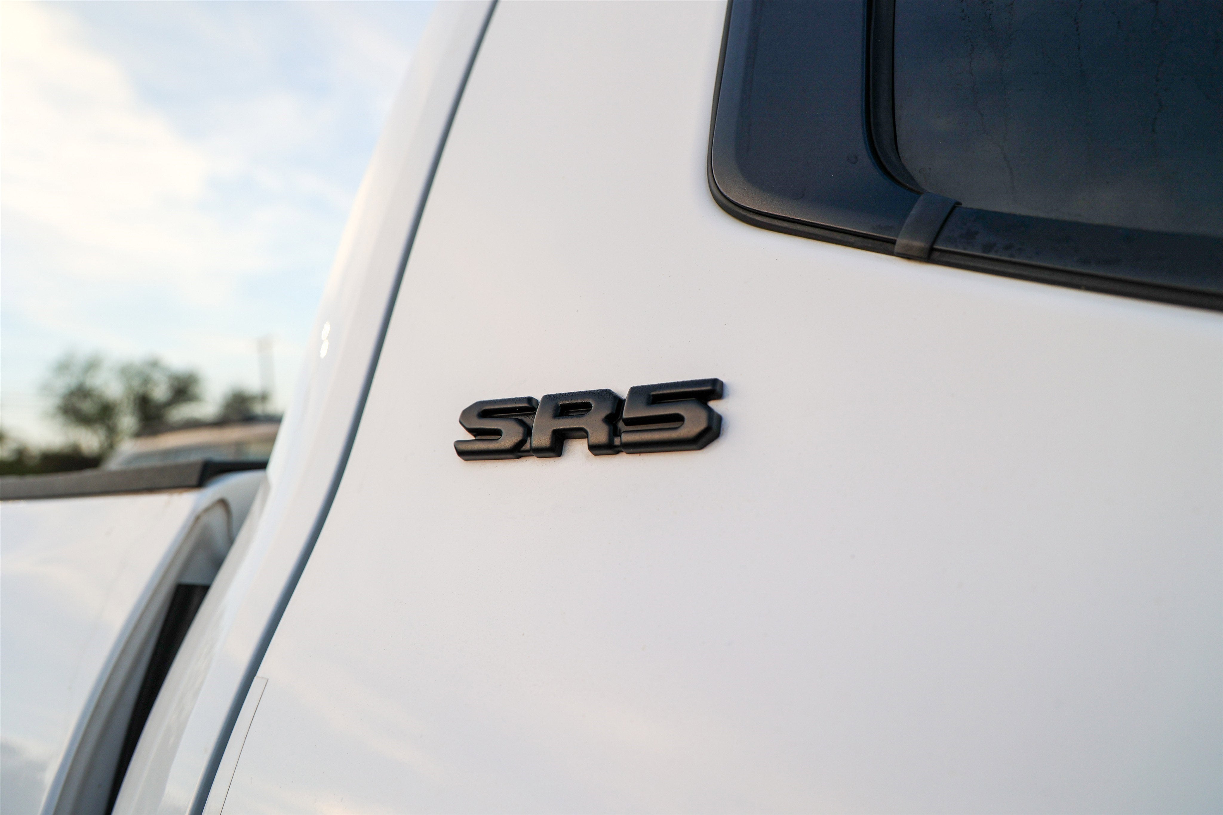 2024 Toyota TUNDRA 4X4 SR5