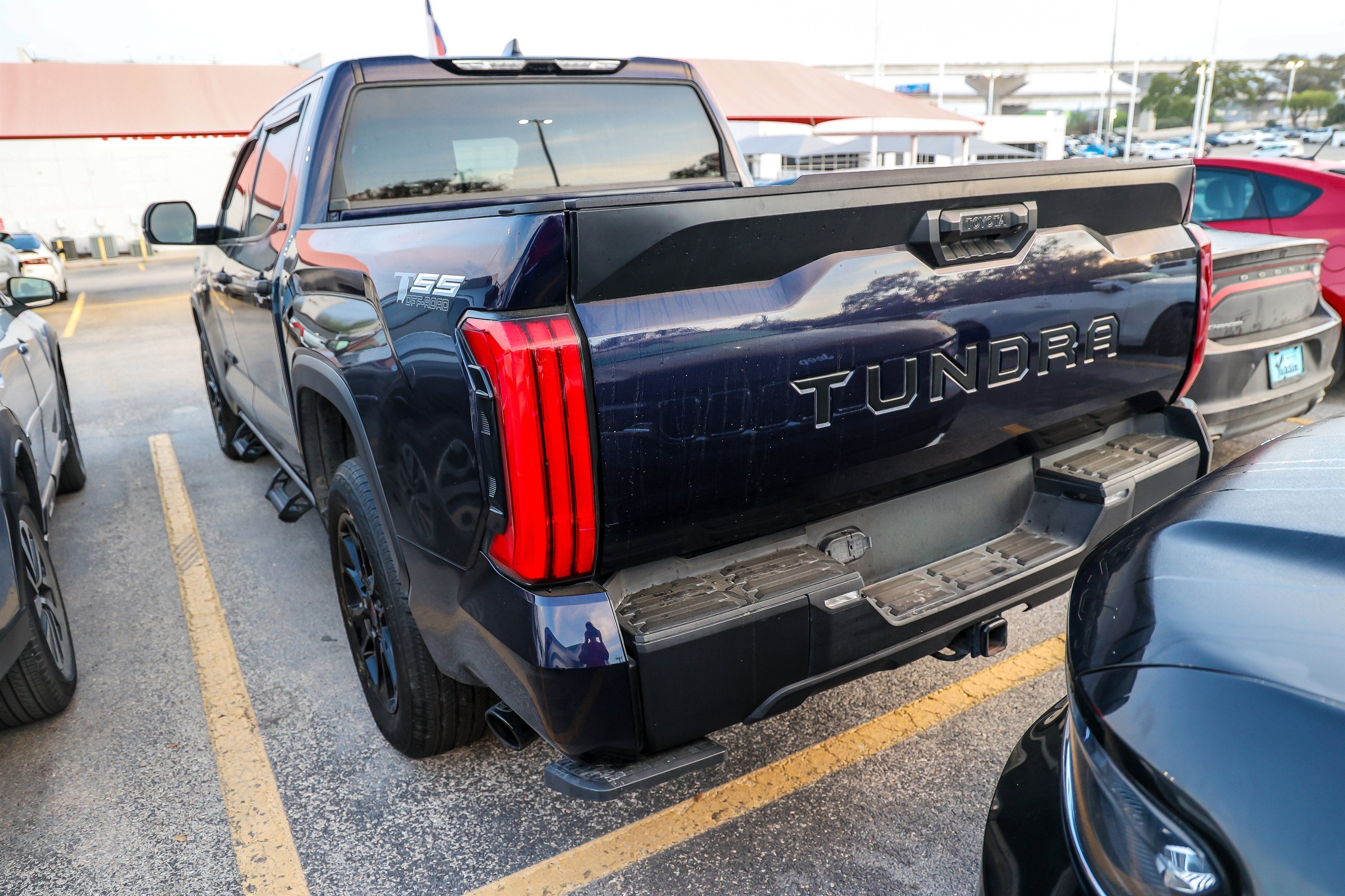 2023 Toyota Tundra 4WD SR5