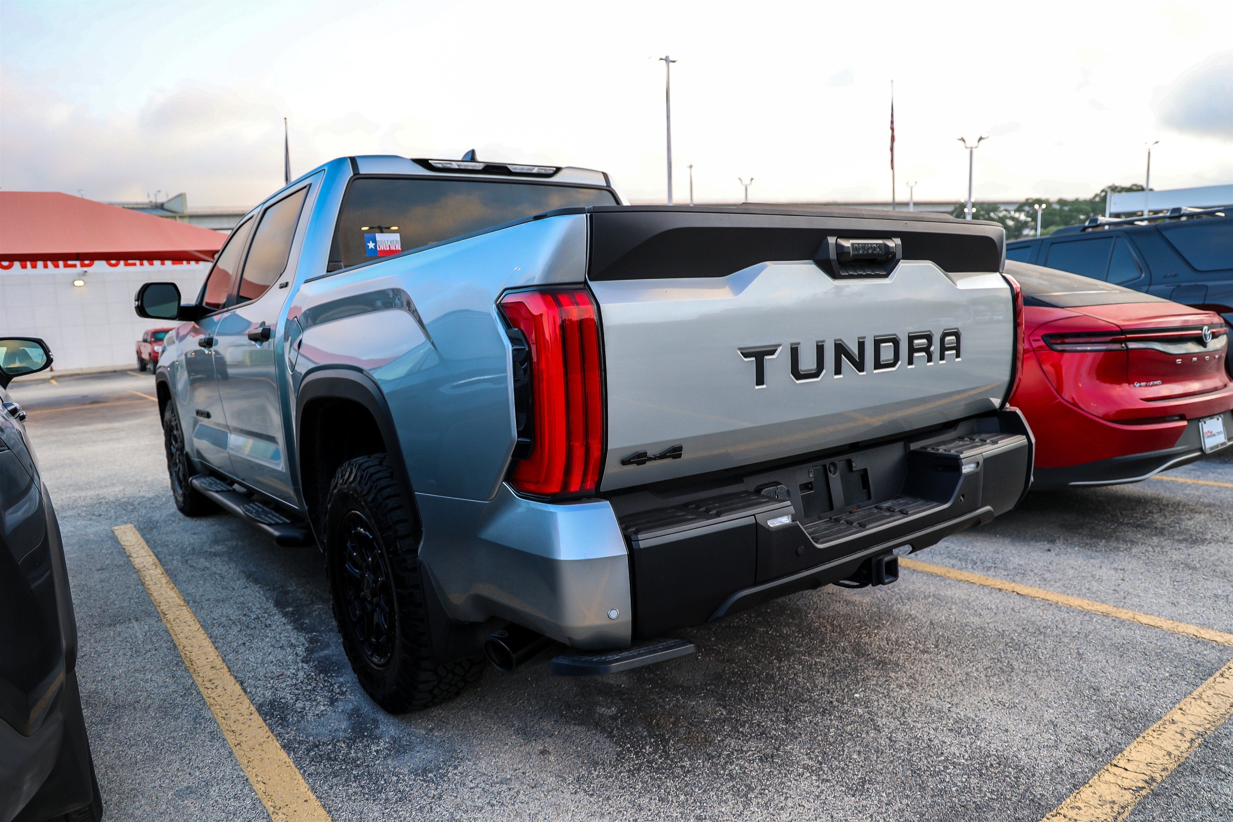 2025 Toyota Tundra 4WD SR5