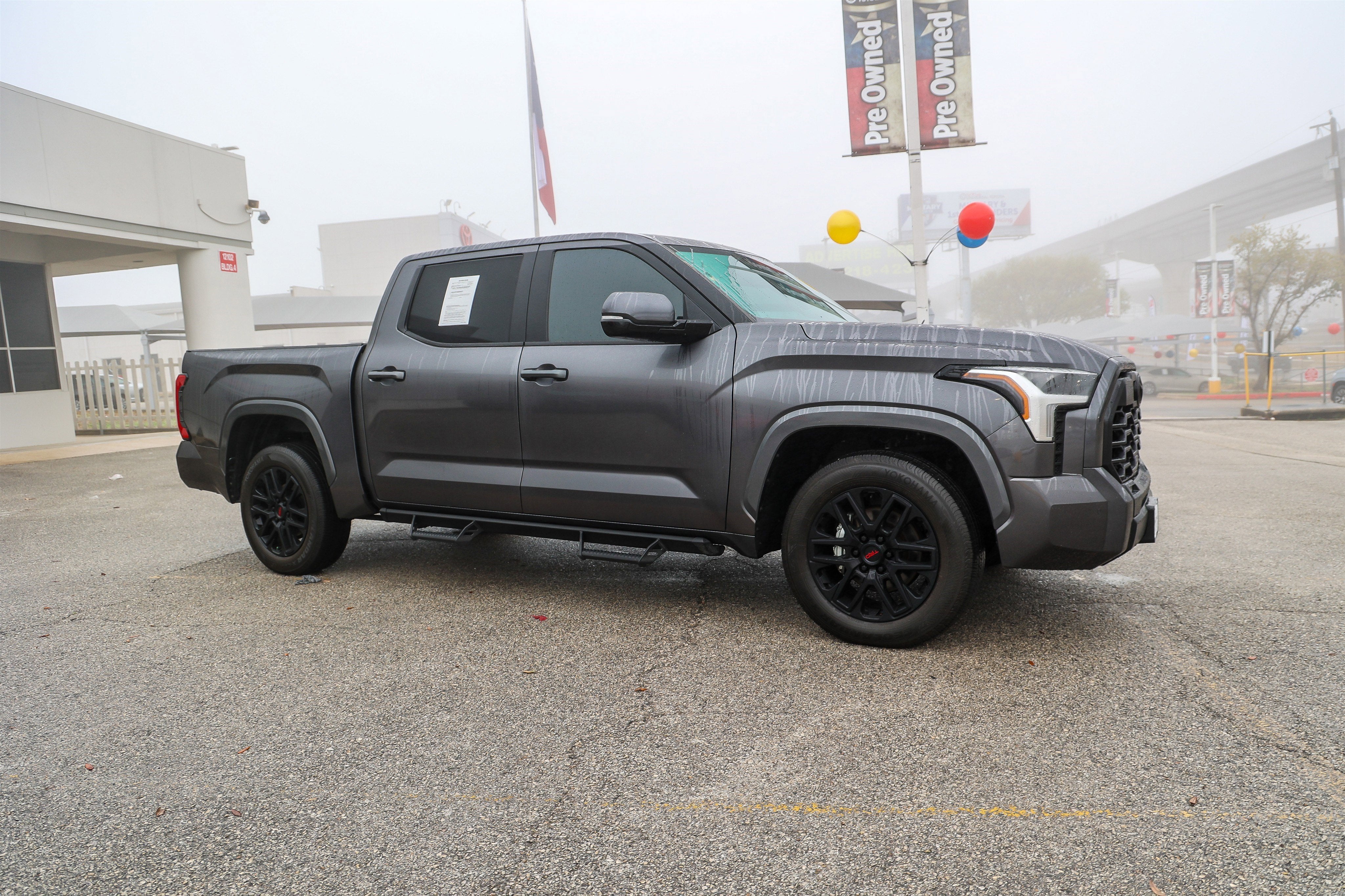 2024 Toyota TUNDRA 4X4 SR5