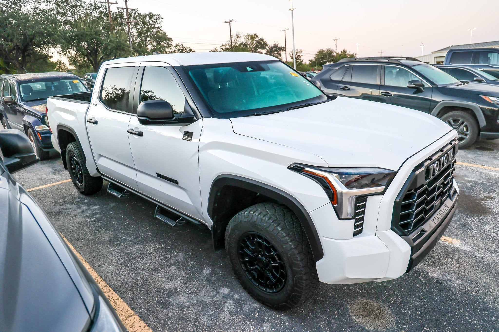 2025 Toyota Tundra SR5