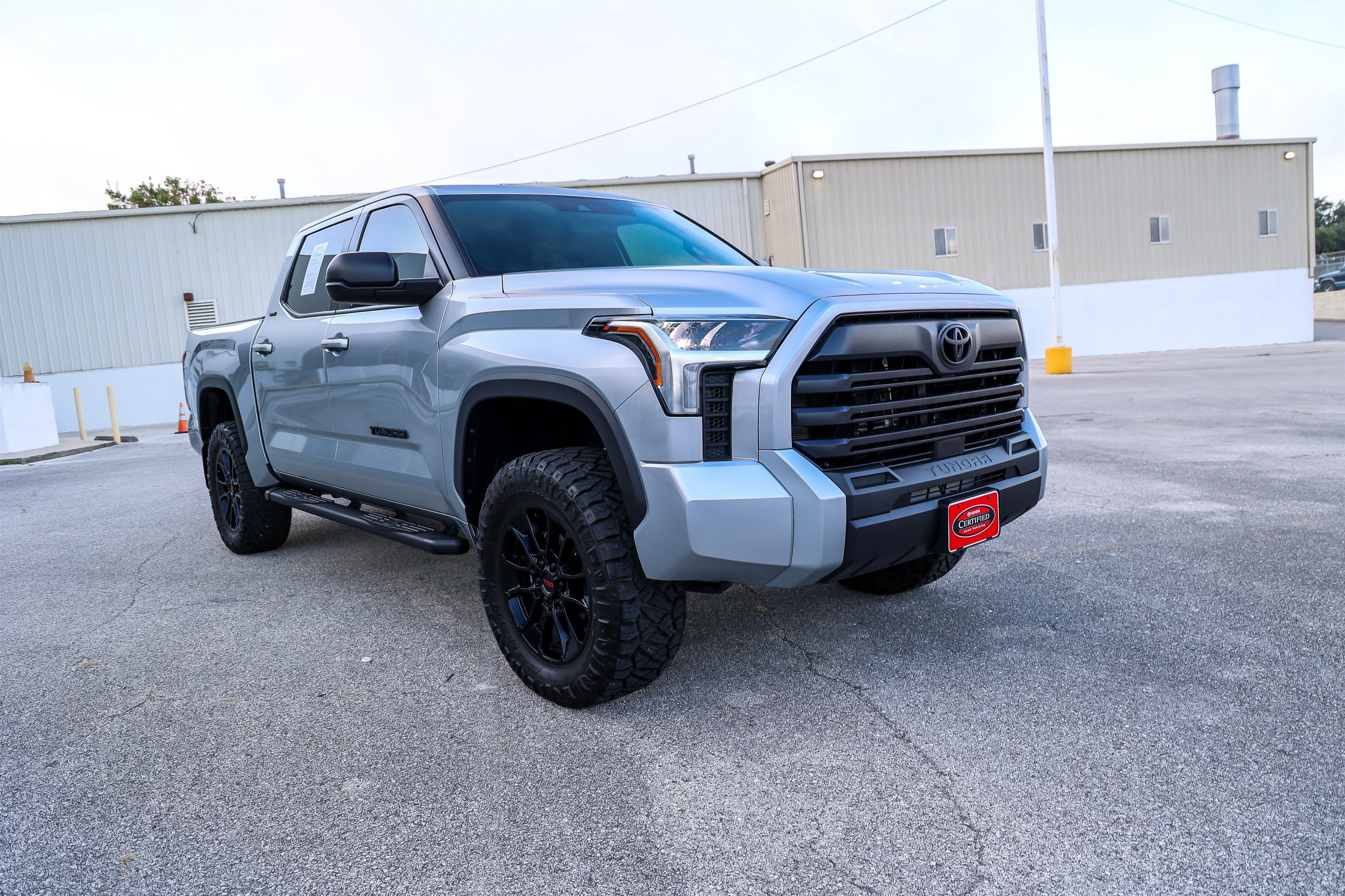 2025 Toyota Tundra SR5