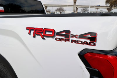 2023 Toyota TUNDRA 4X4 SR5