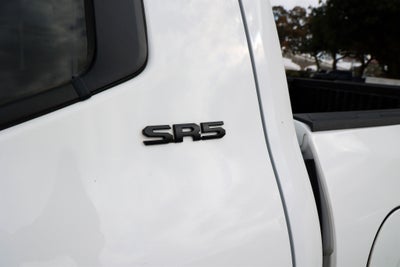 2023 Toyota TUNDRA 4X4 SR5