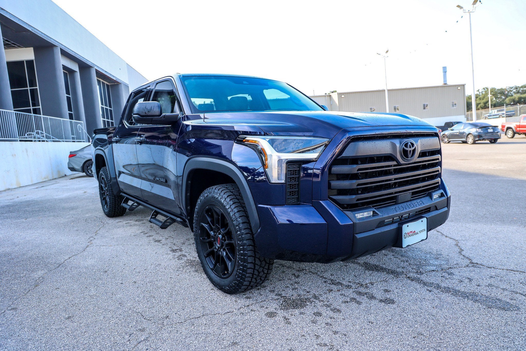 2023 Toyota Tundra 4WD SR5