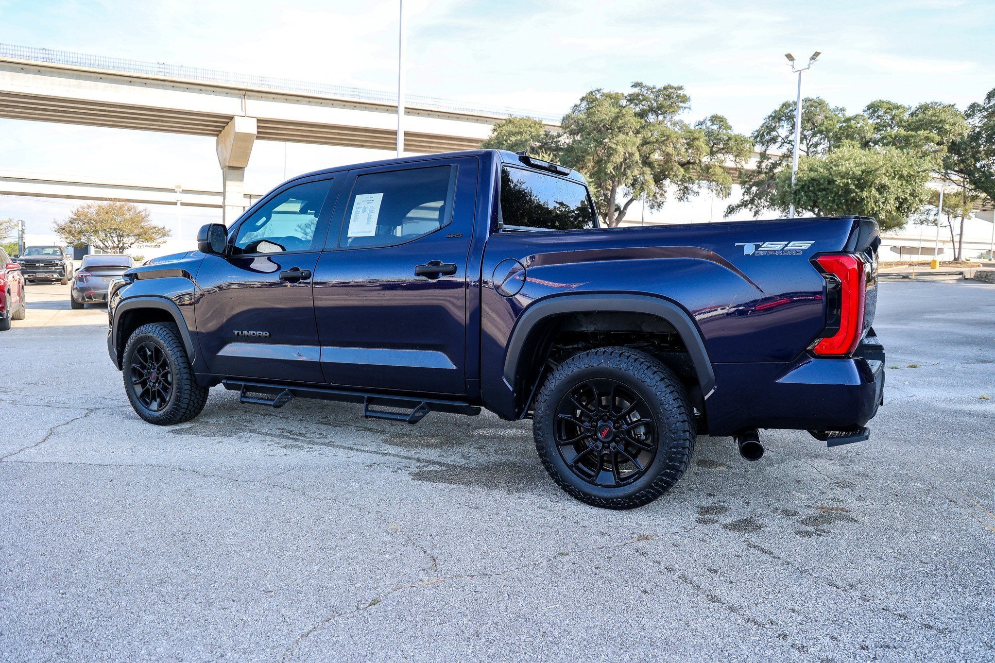 2023 Toyota Tundra 4WD SR5
