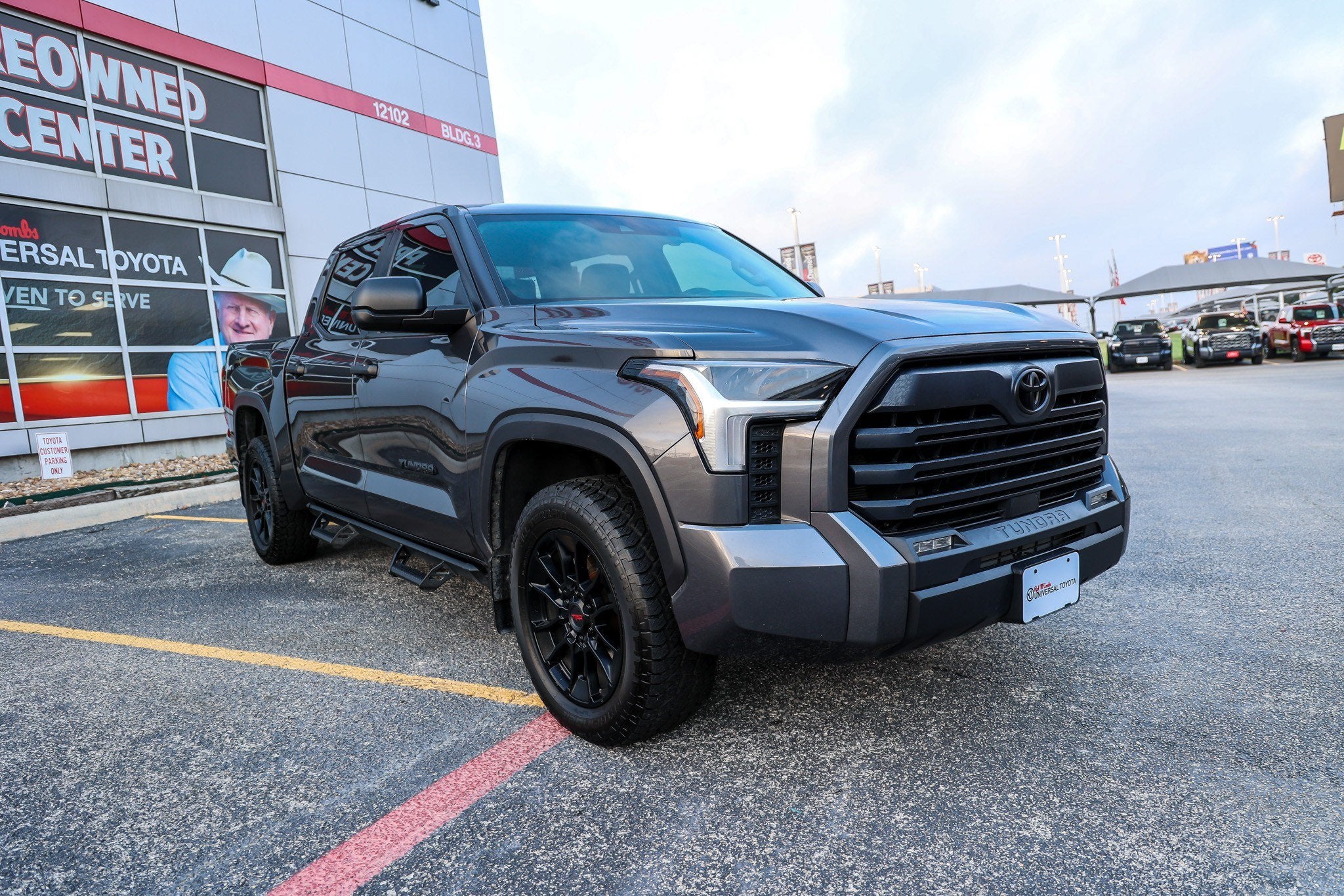 2024 Toyota Tundra SR5