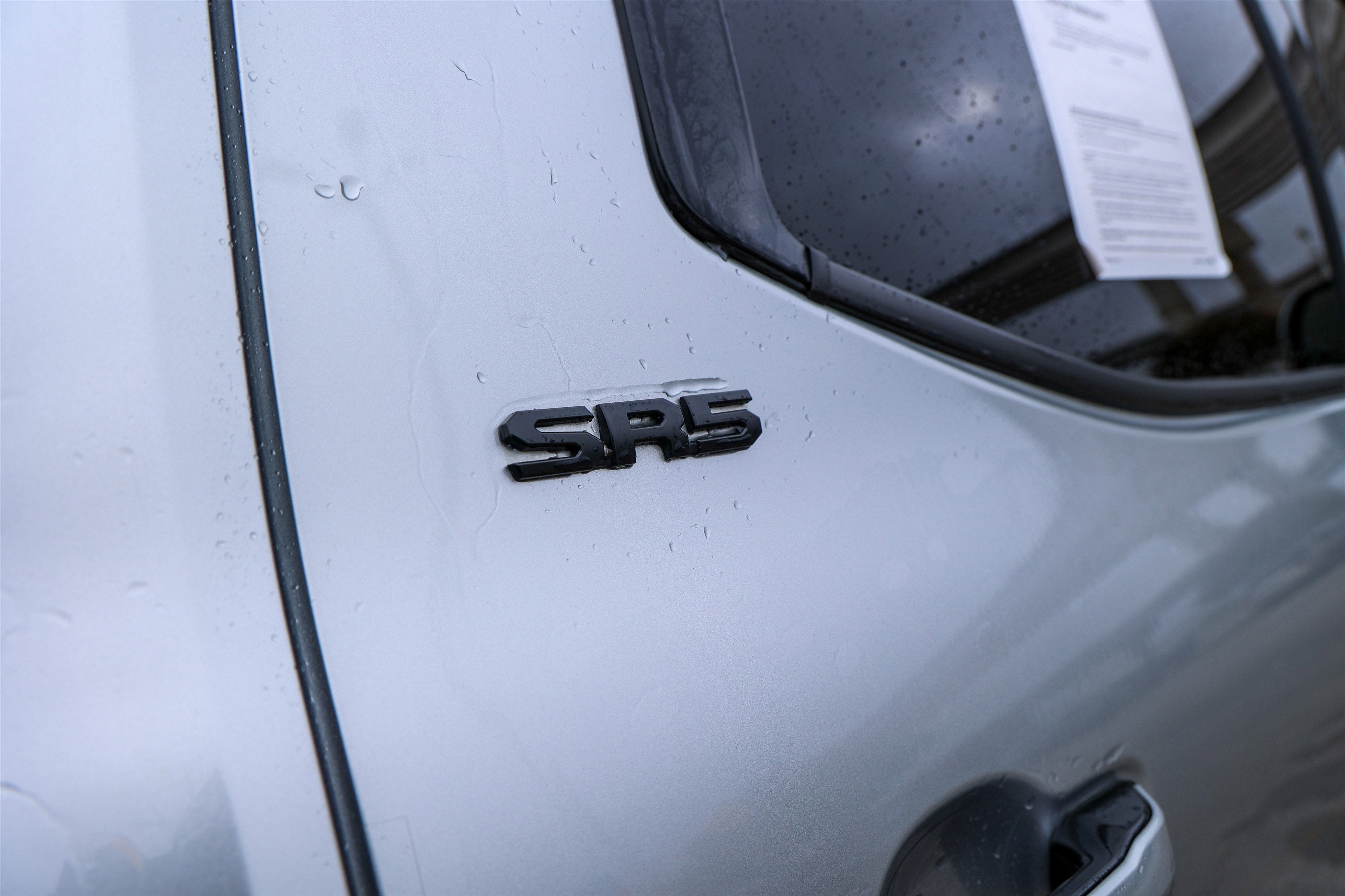 2023 Toyota TUNDRA 4X4 SR5