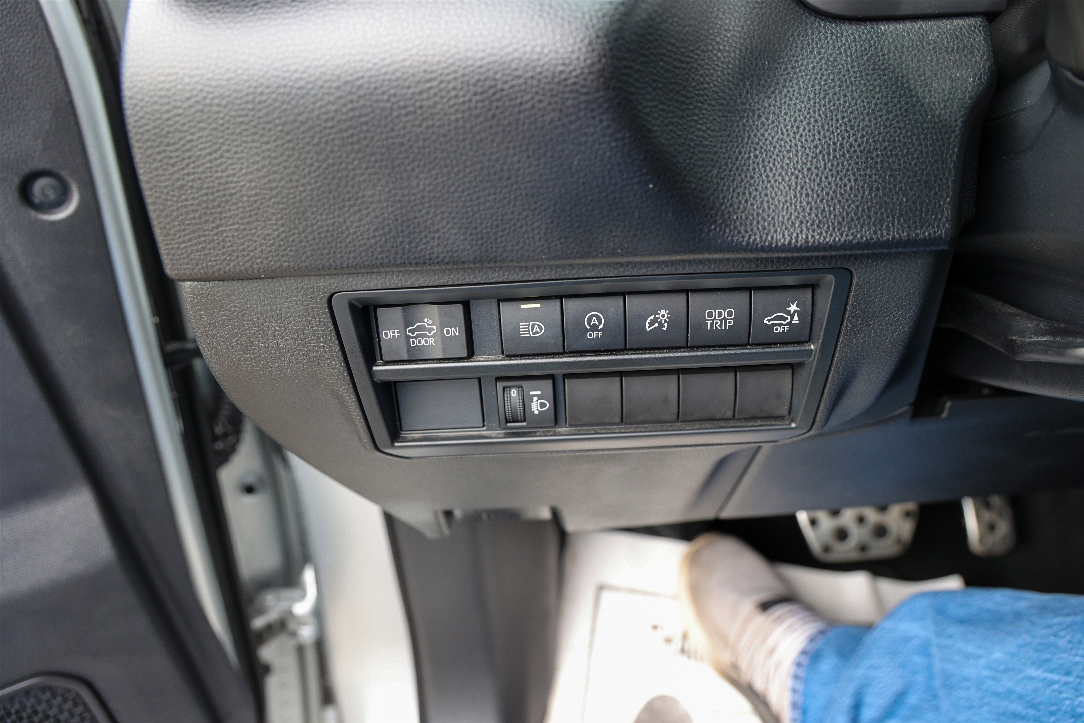 2023 Toyota TUNDRA 4X4 SR5