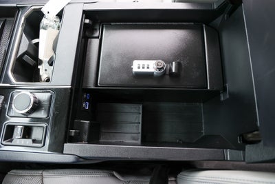 2023 Toyota TUNDRA 4X4 SR5