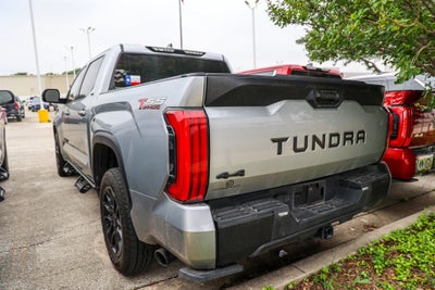2024 Toyota Tundra 4WD SR5