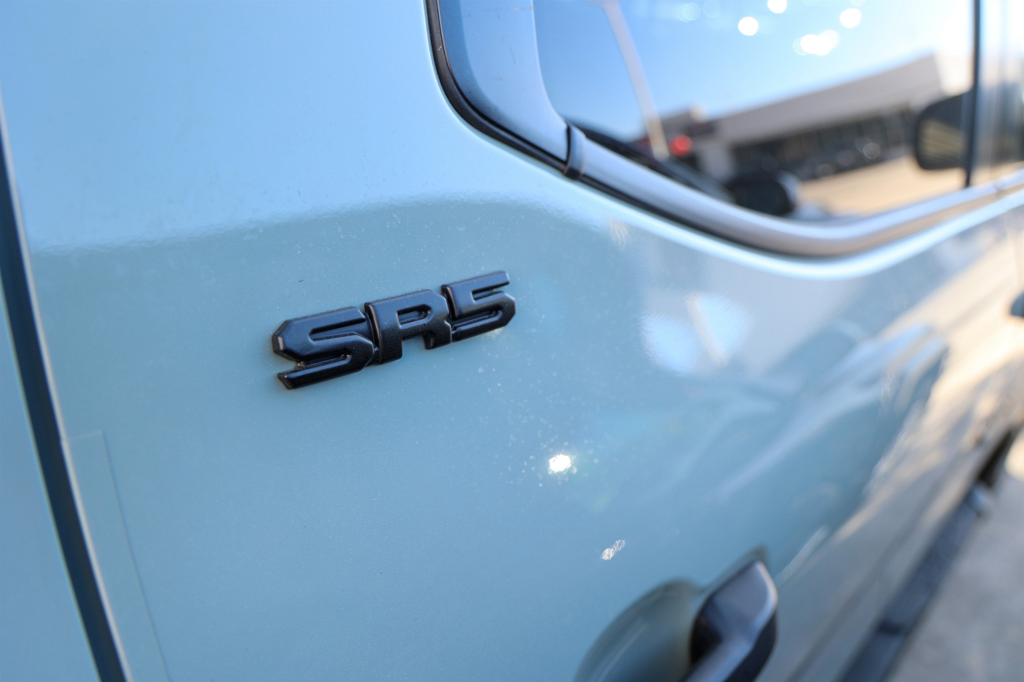 2025 Toyota TUNDRA 4X4 SR5