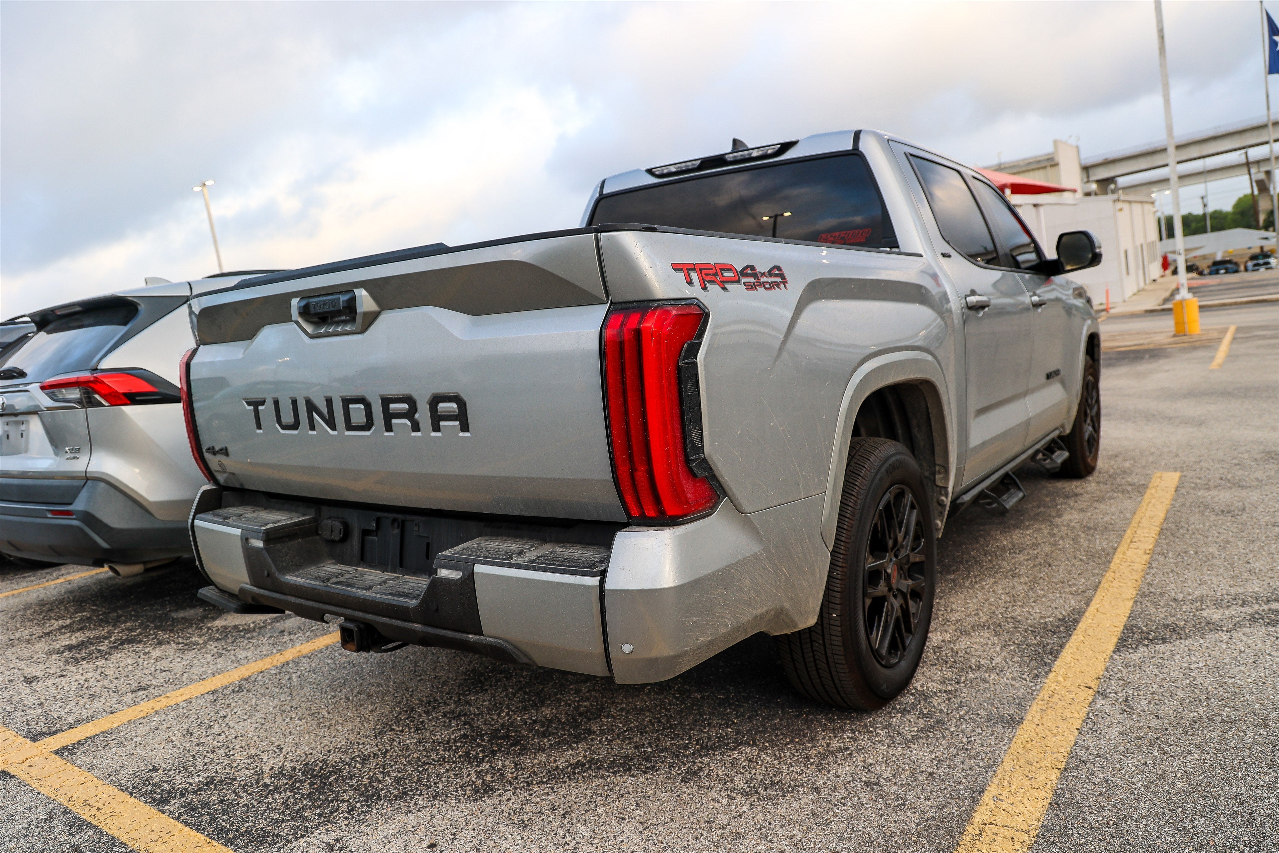 2024 Toyota Tundra SR5