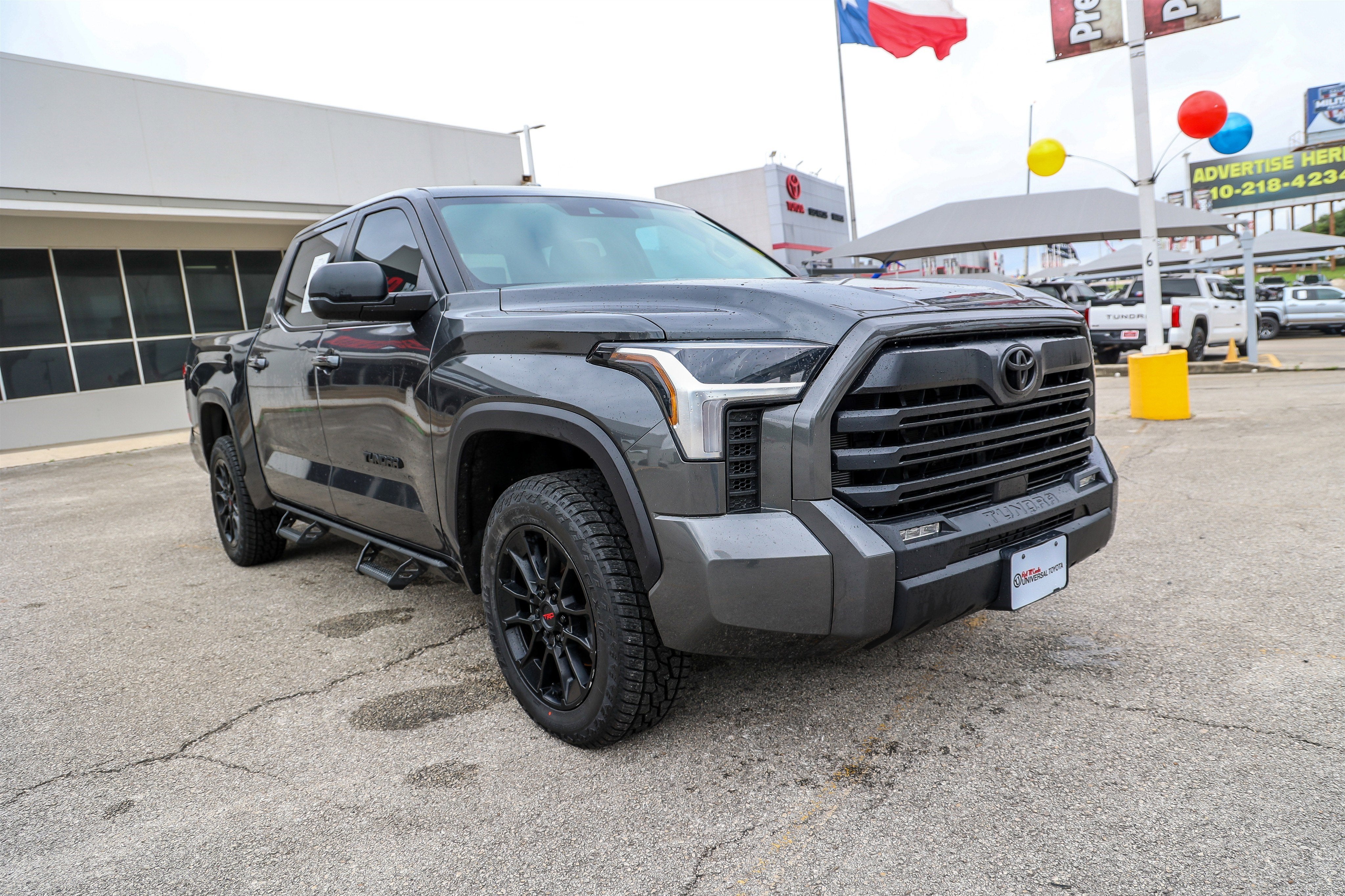 2024 Toyota TUNDRA 4X4 SR5