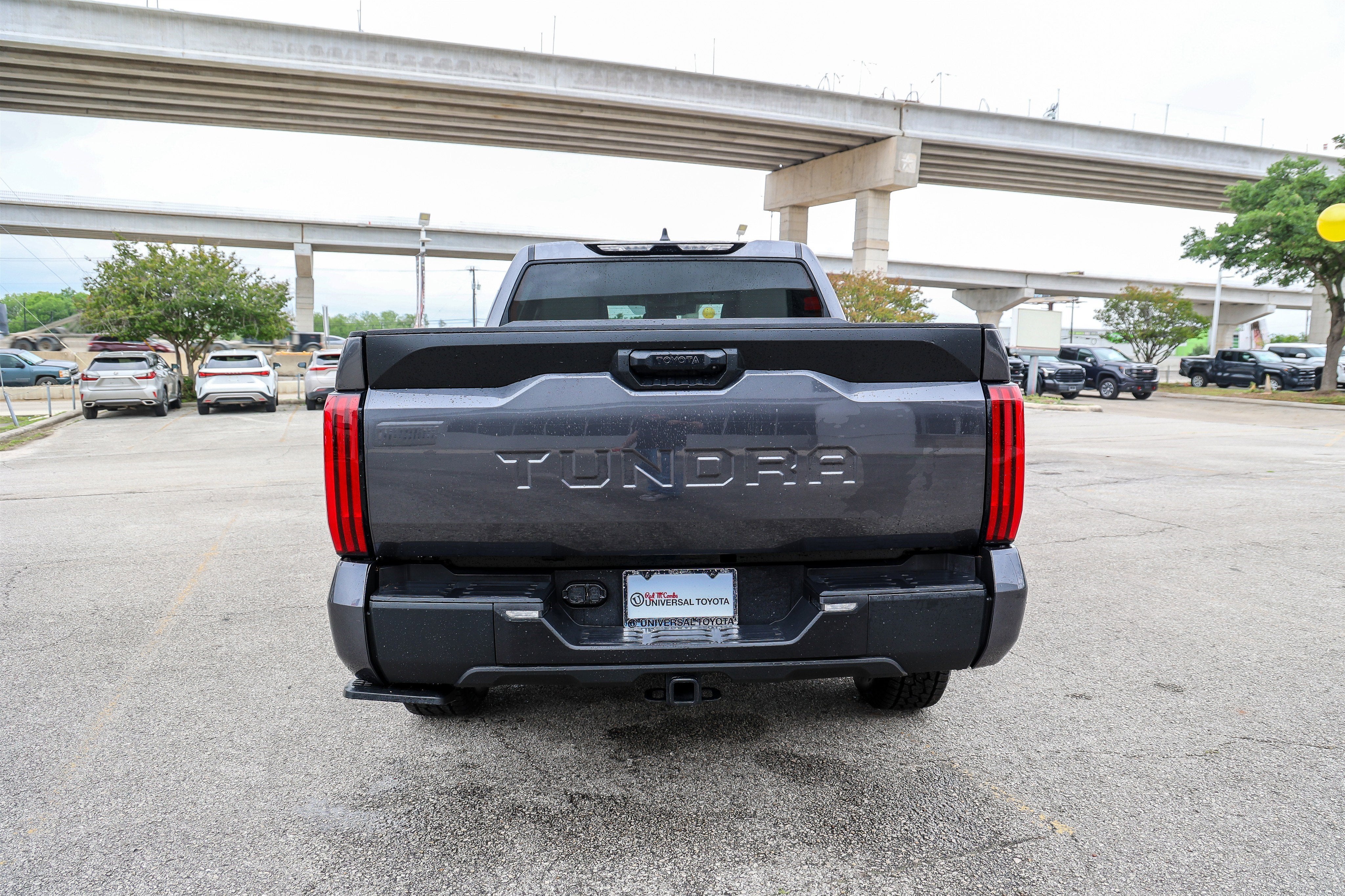 2024 Toyota TUNDRA 4X4 SR5