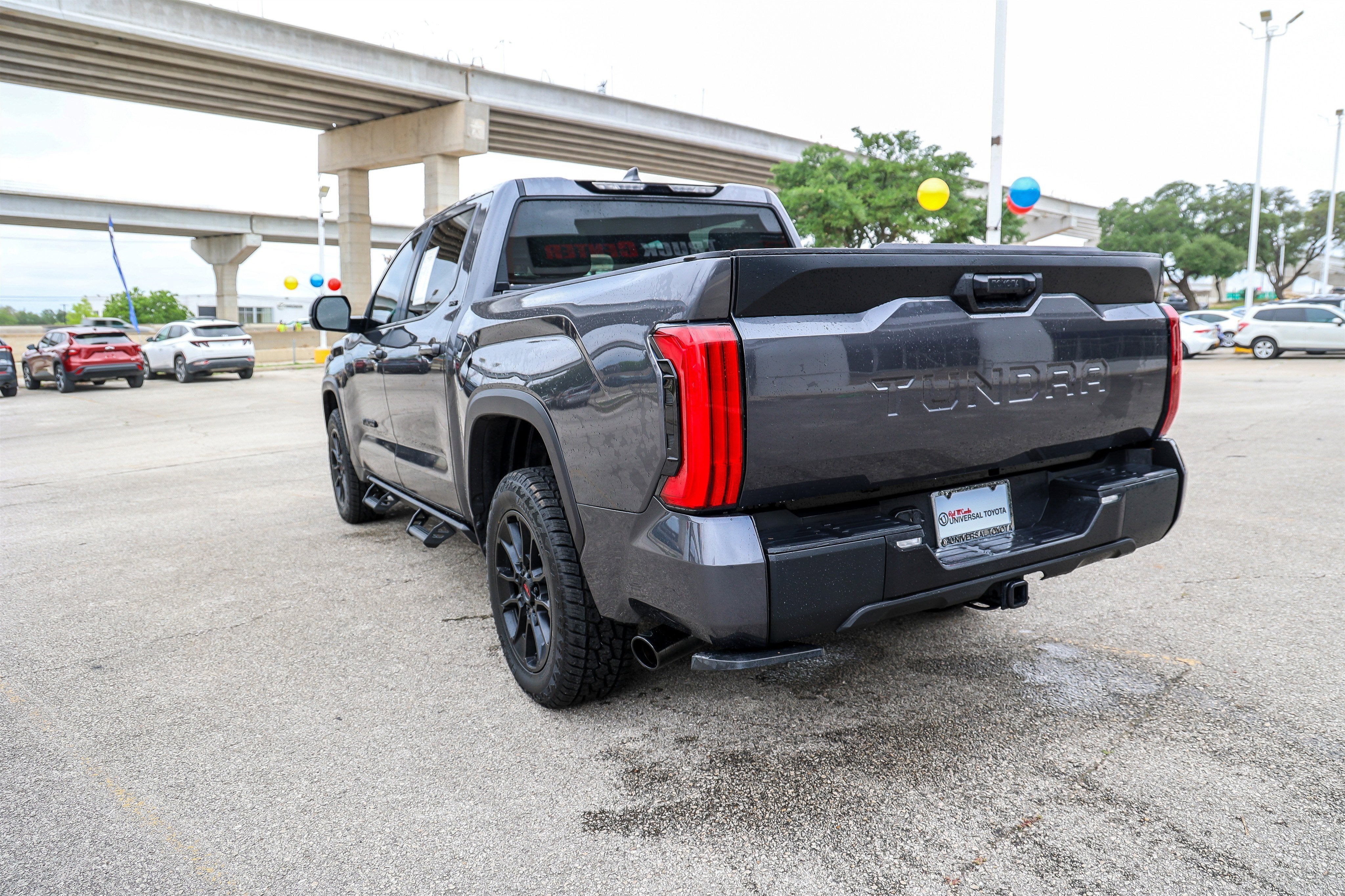2024 Toyota TUNDRA 4X4 SR5