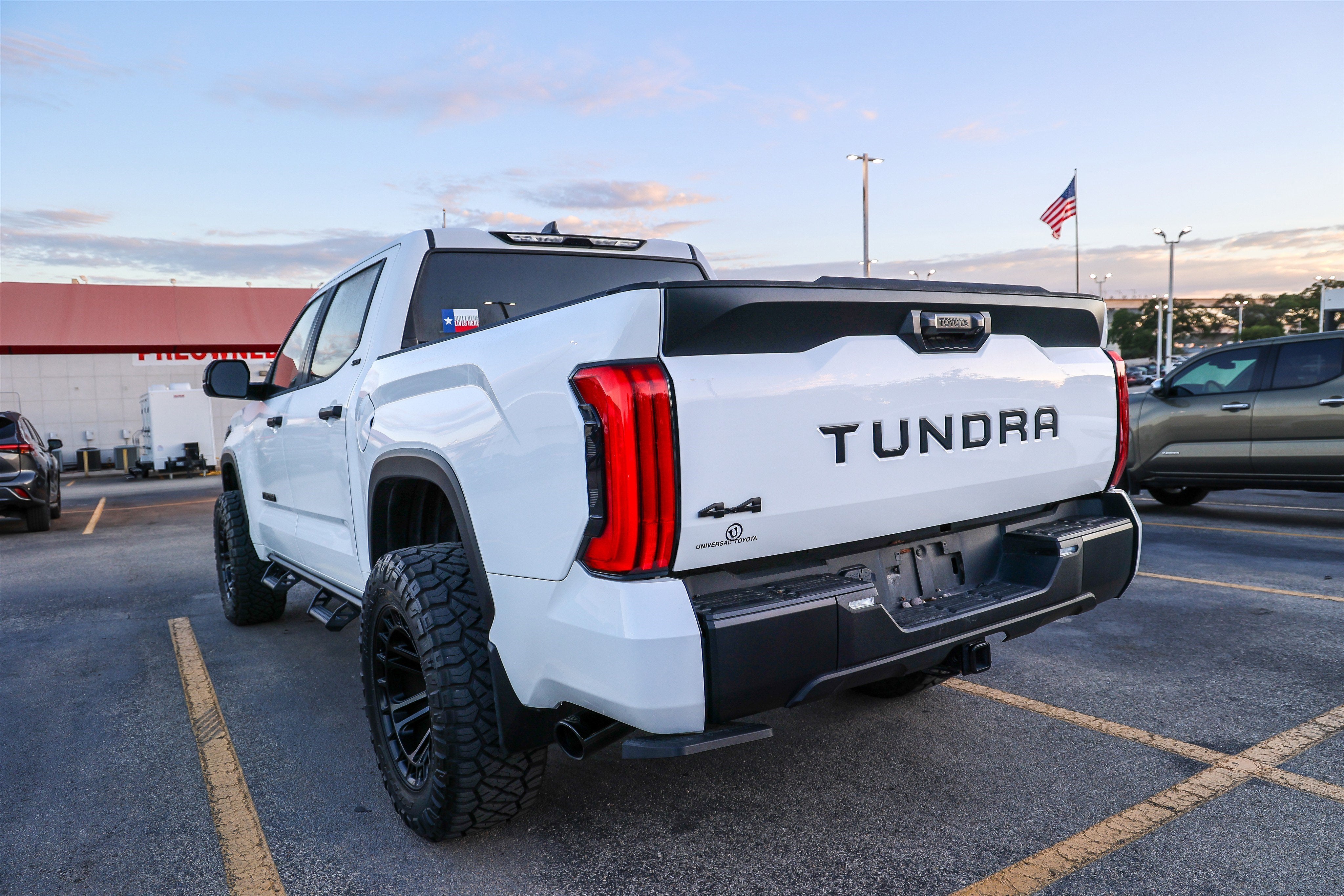 2024 Toyota Tundra 4WD SR5