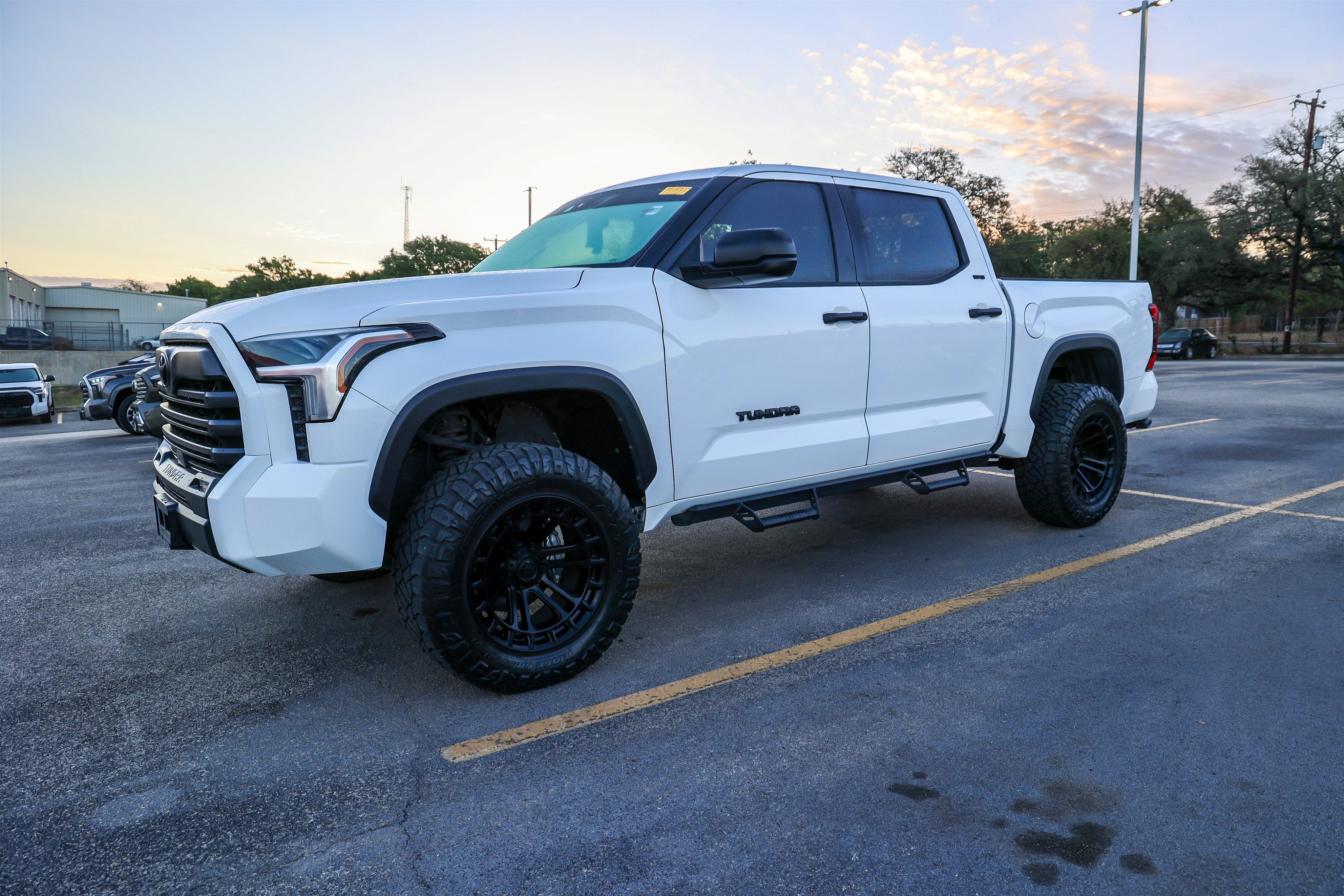 2024 Toyota Tundra 4WD SR5