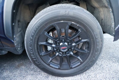 2023 Toyota Tundra 4WD SR5