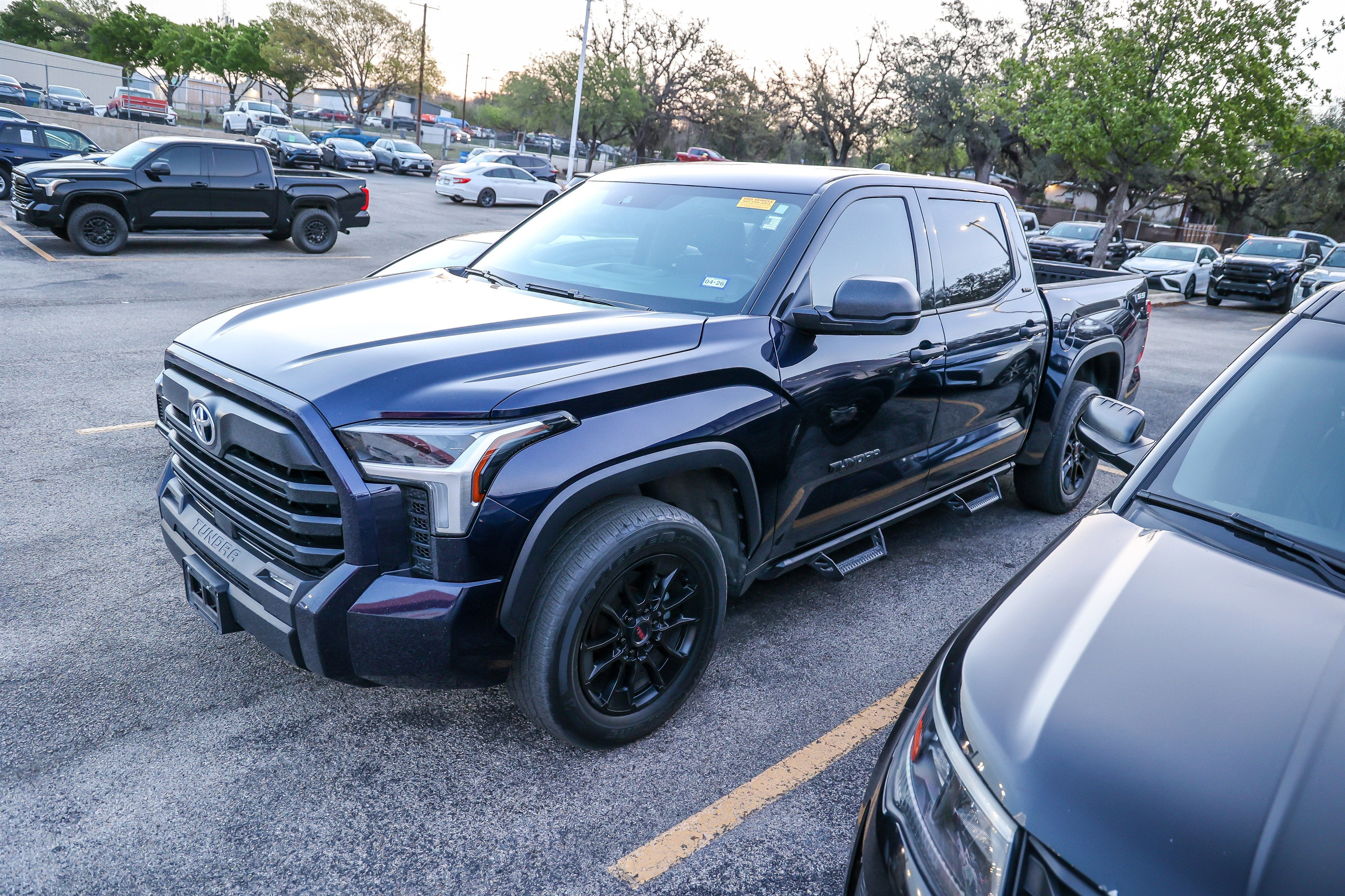 2023 Toyota Tundra 4WD SR5