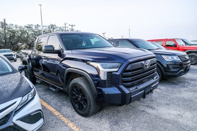 2023 Toyota Tundra 4WD SR5