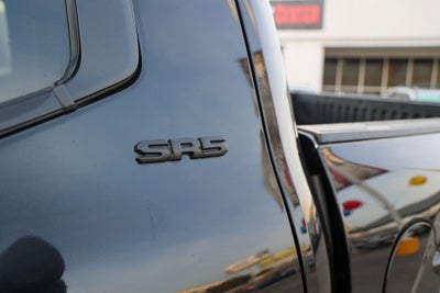 2024 Toyota TUNDRA 4X4 SR5