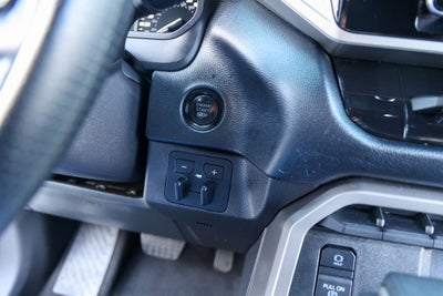 2025 Toyota TUNDRA 4X4 SR5