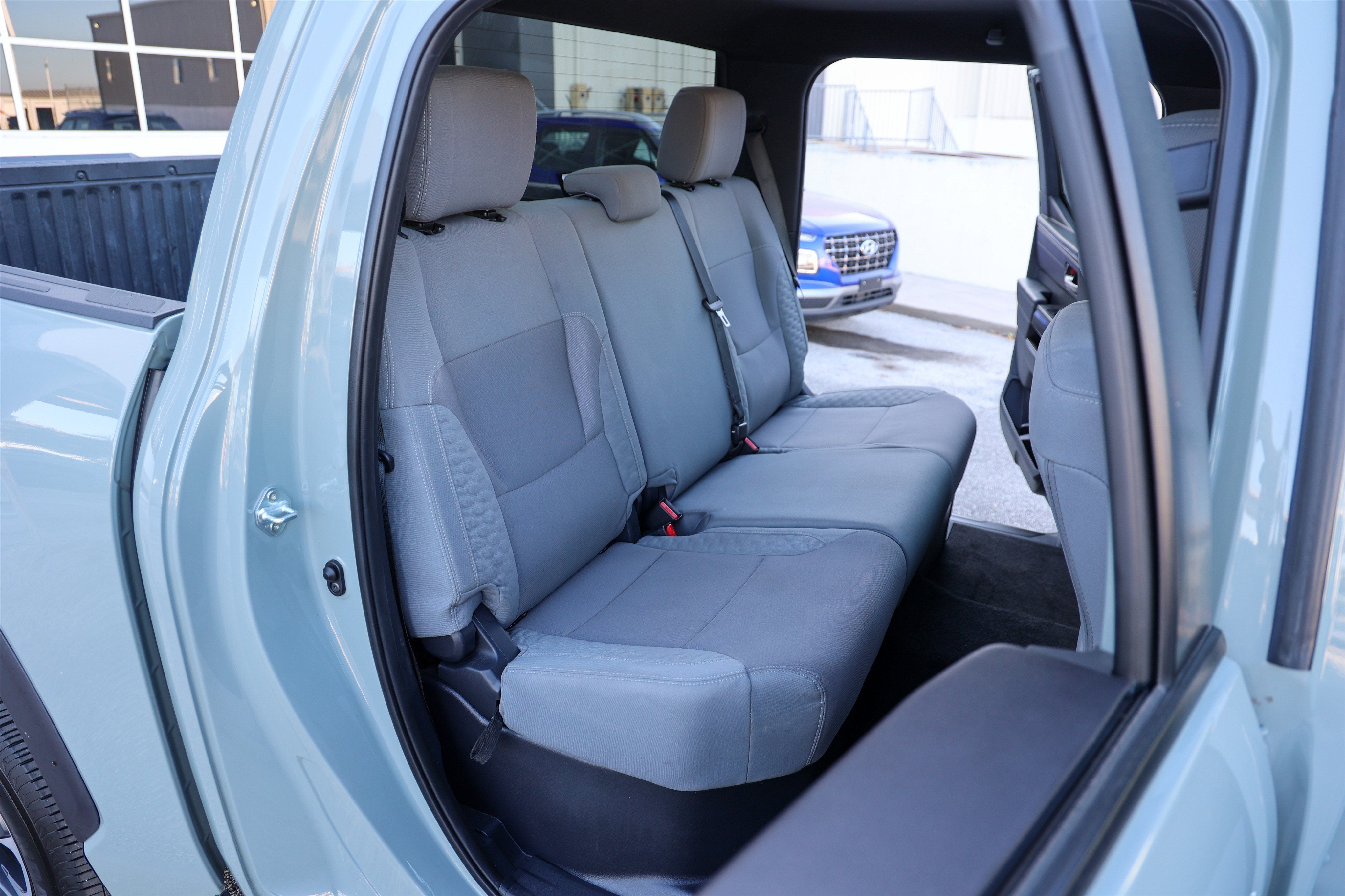 2025 Toyota TUNDRA 4X4 SR5