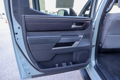 2025 Toyota TUNDRA 4X4 SR5